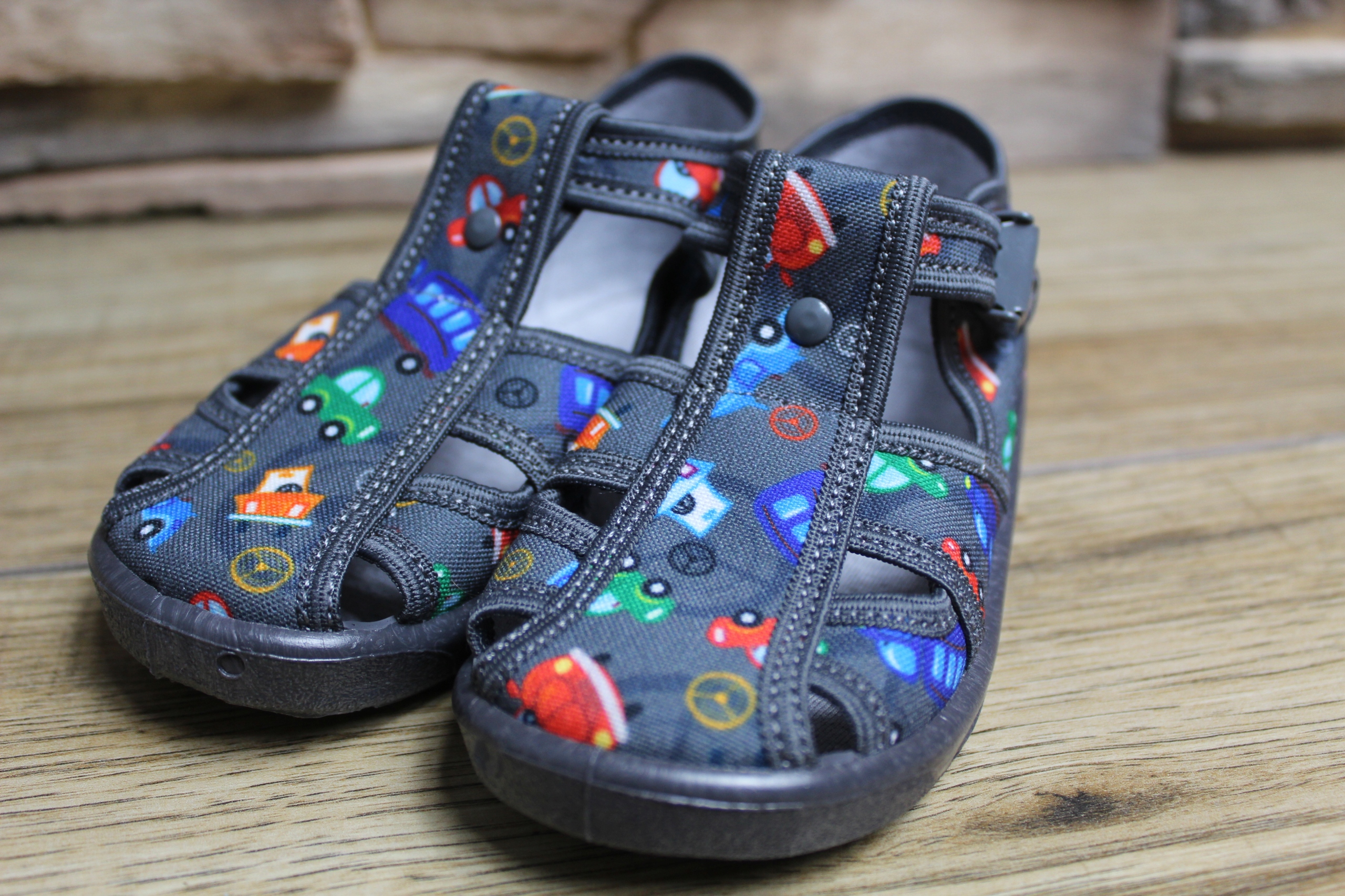 BUTY TRAMPKI ROZ.23 Materiał tkanina