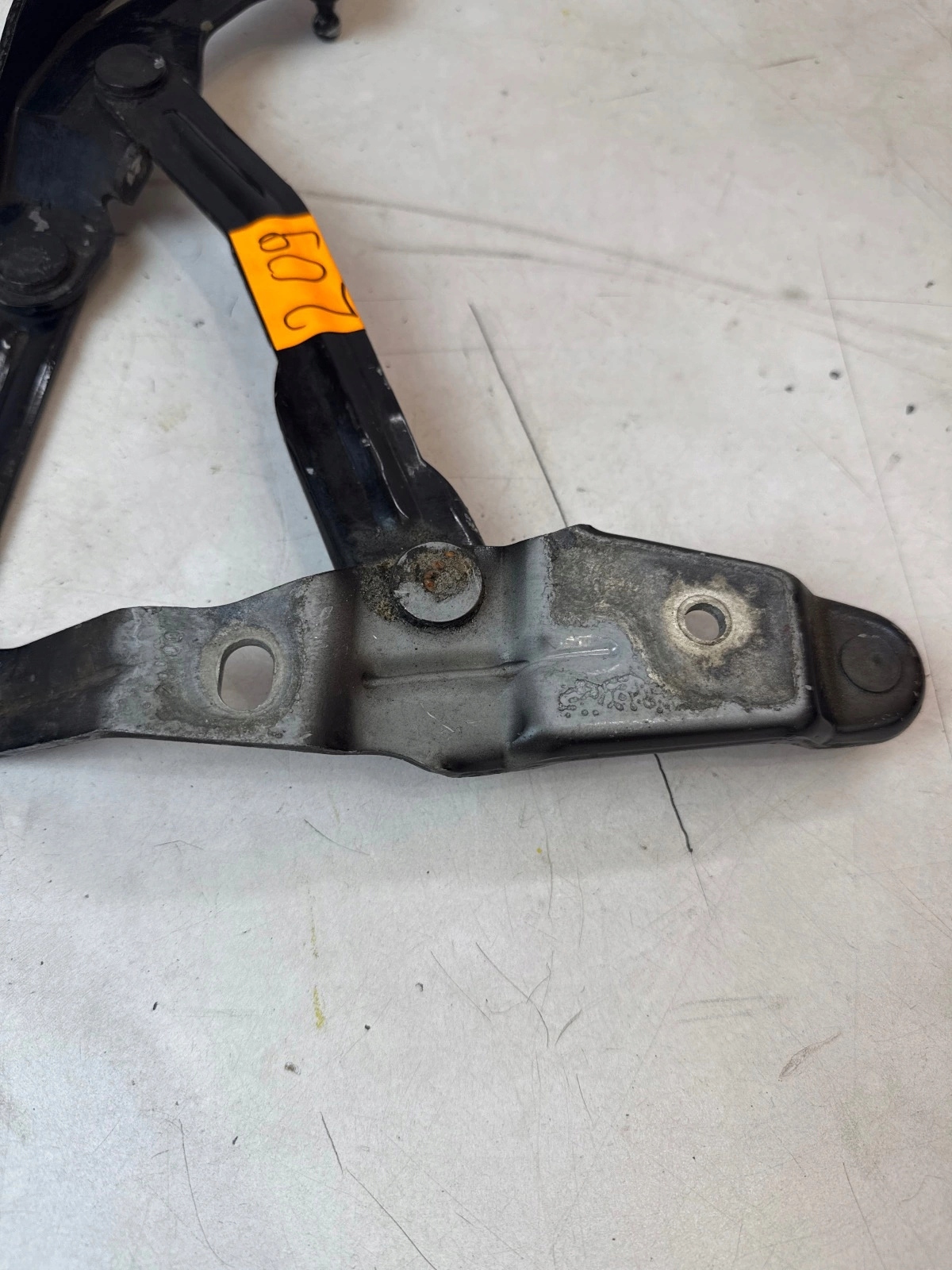 hinge bonnets front front left Audi TT and 8N