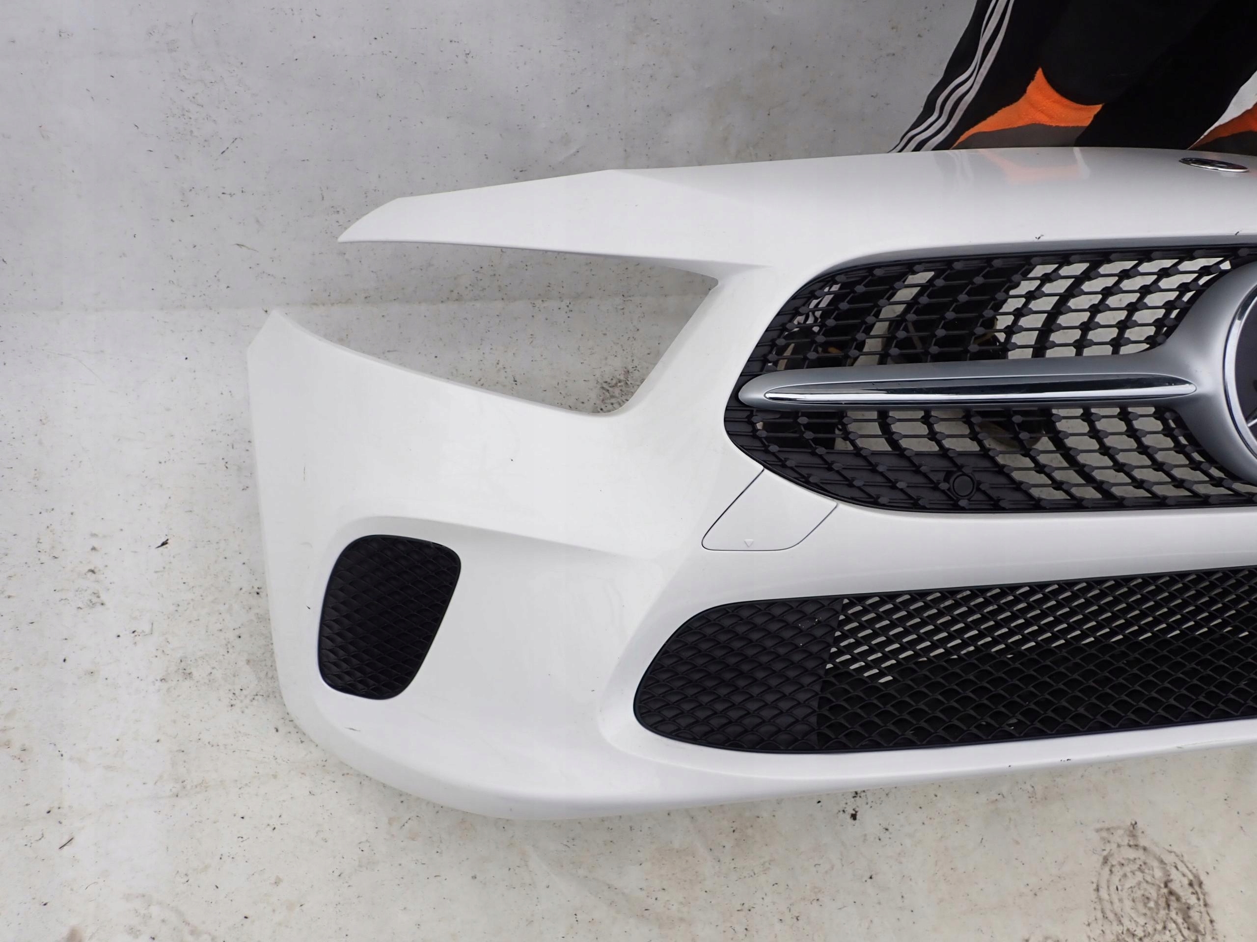 MERCEDES A-KLASA W177 18- bumper front front
