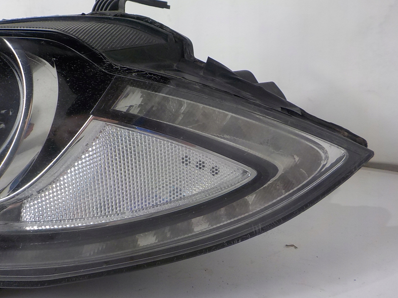 JAGUAR XF X250 XENON LIFT light left front front UK