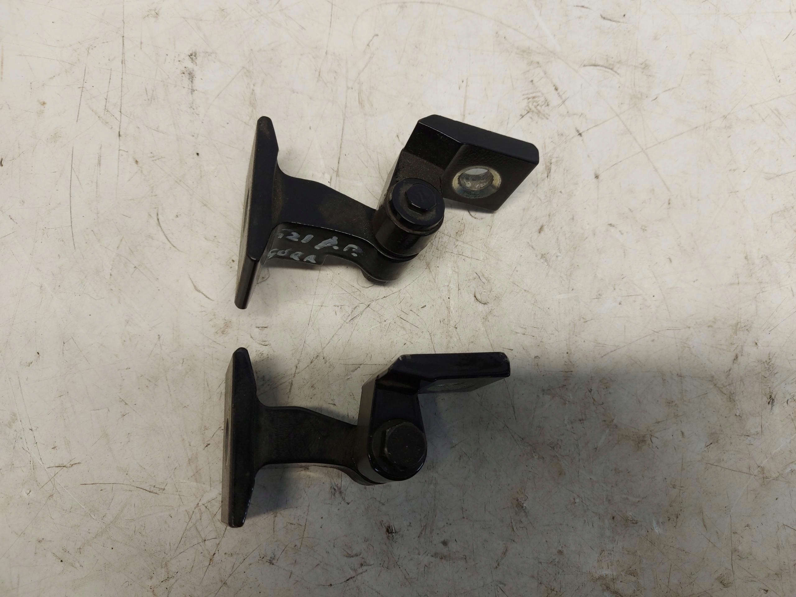 BMW G21 G20 Kombi 330e hinge door right front upper lower kpl