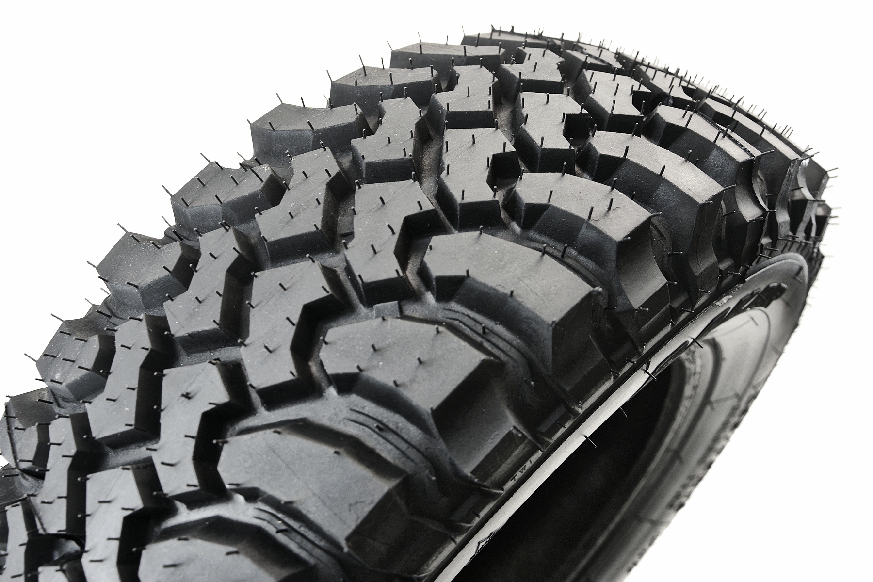 235/70 R16 DAKAR 113Q Opona Terenowa 4x4 Offroad