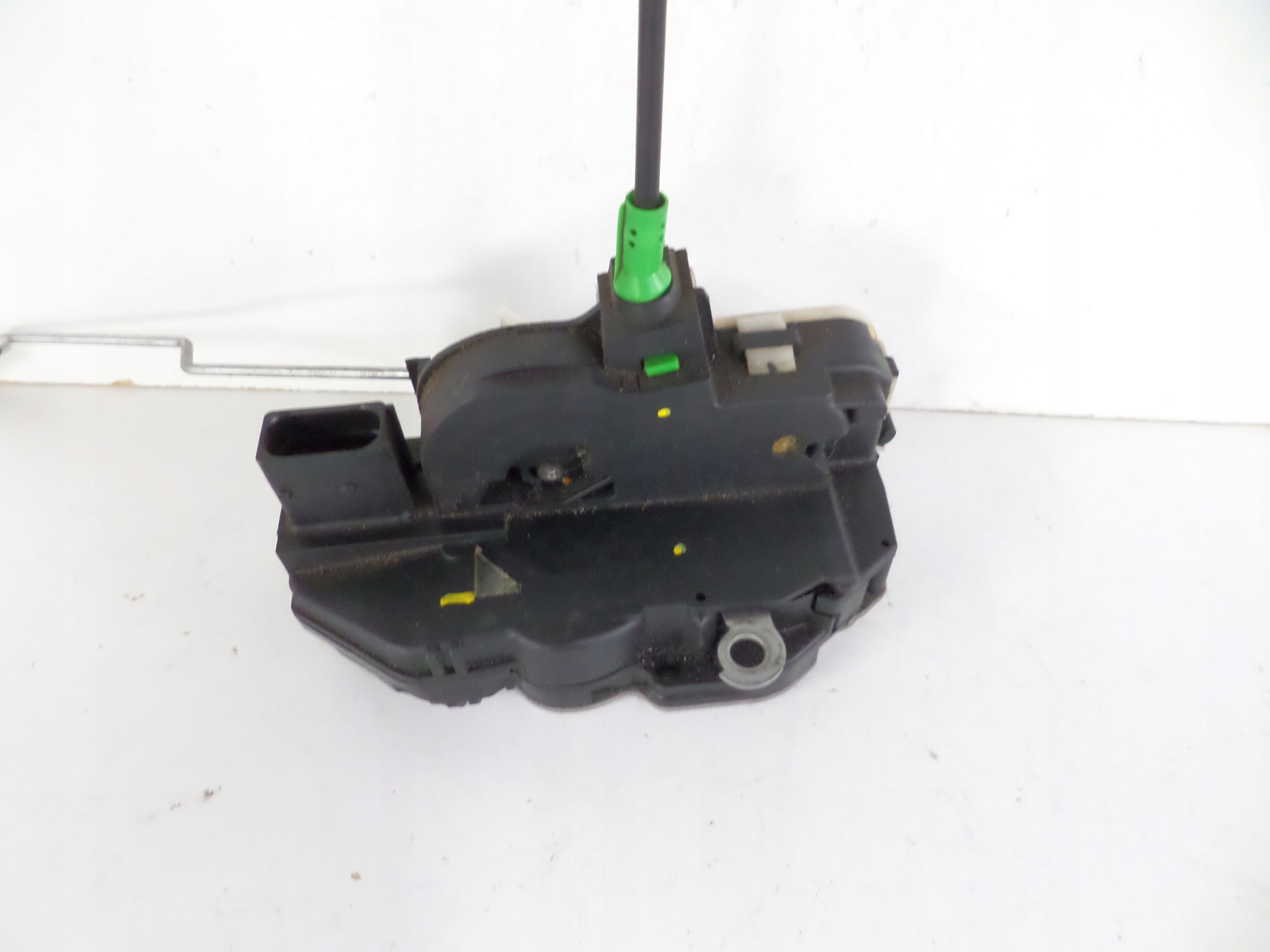lock door rear part right OPEL INSIGNIA A 08