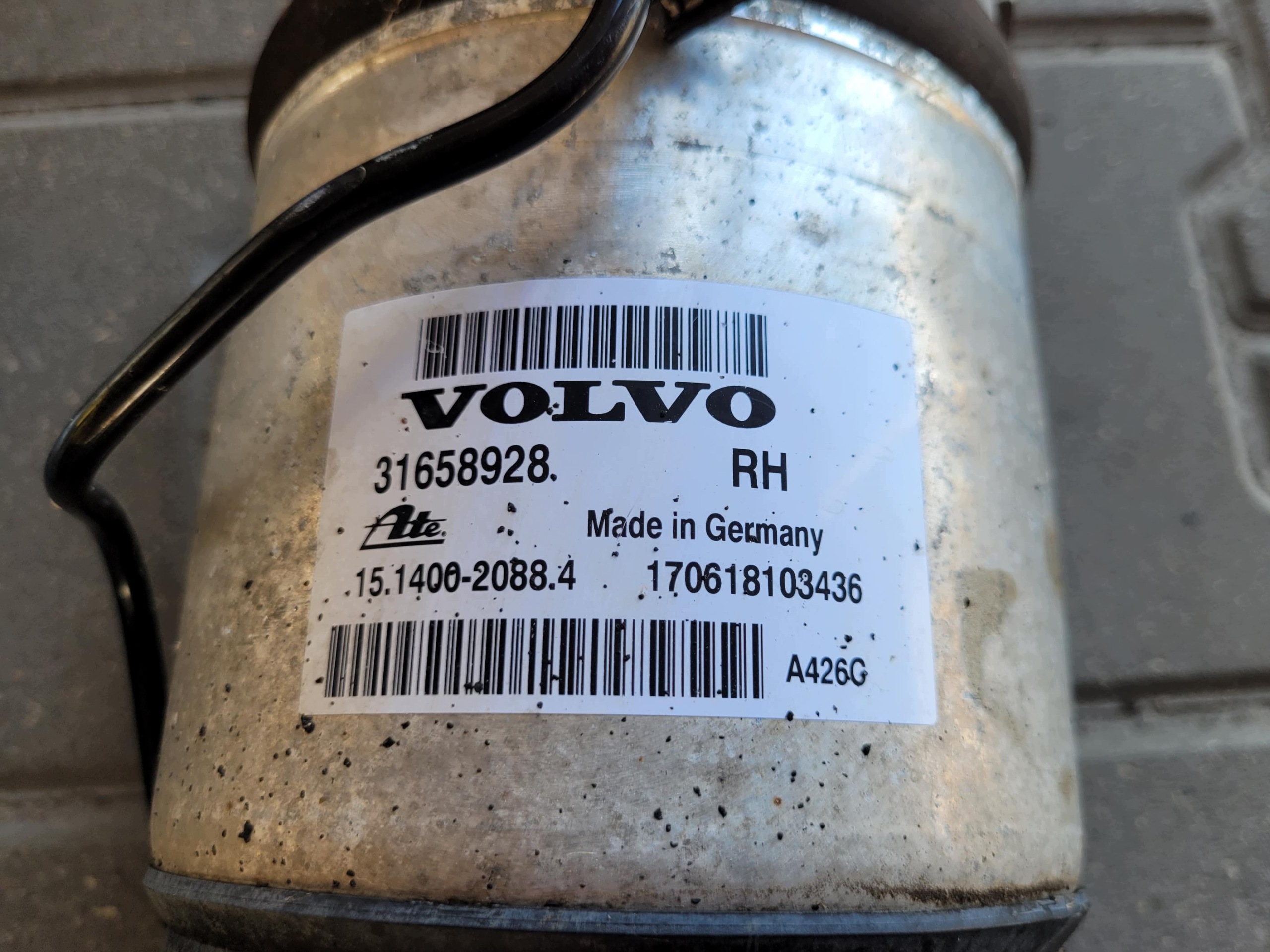 shock absorber front front left 31658927 VOLVO XC60 II 2.0 T8 PHEV HYBRID