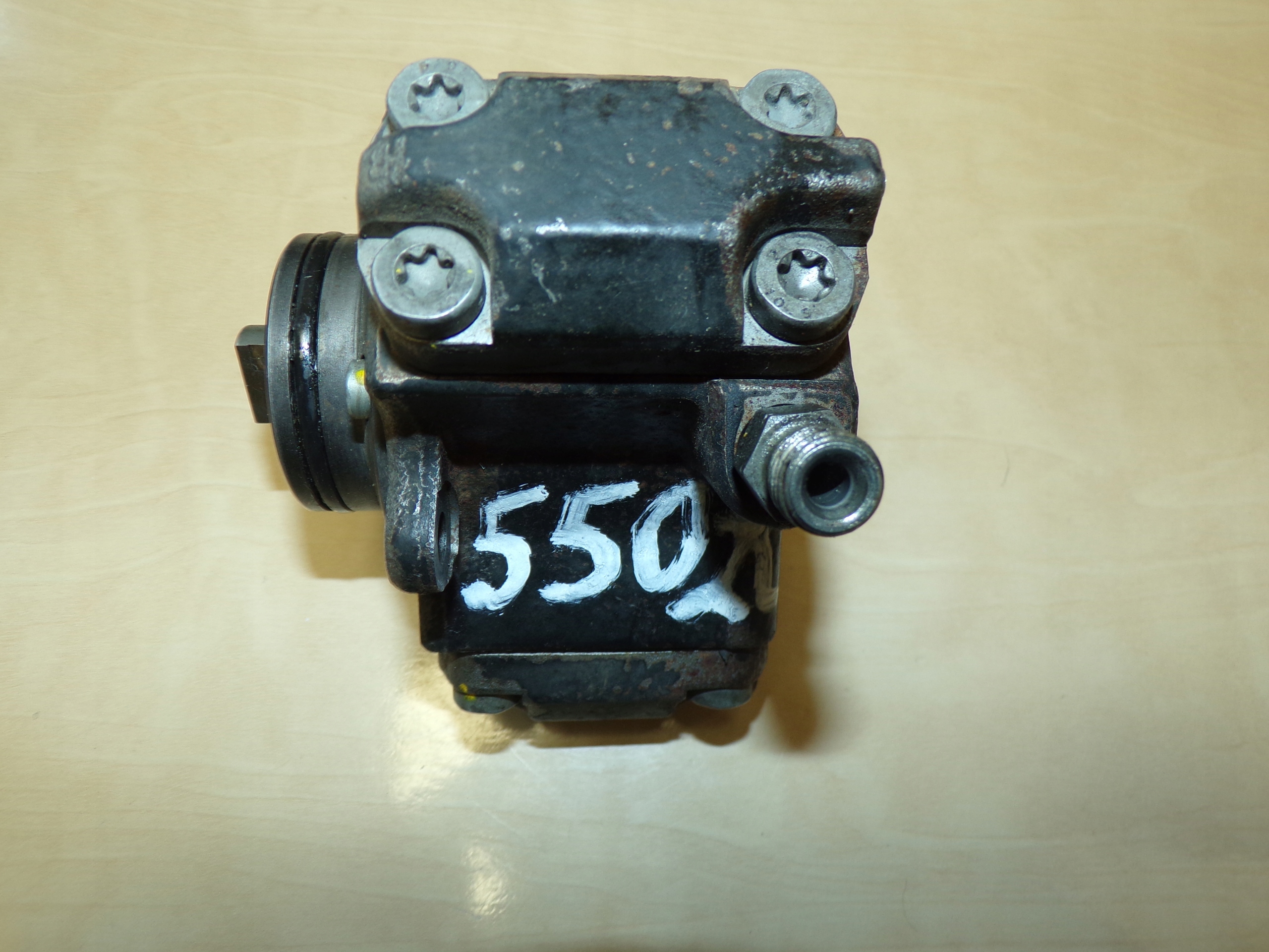 SPRINTER 903 2,2 611 feed pump nozzle A6110700501