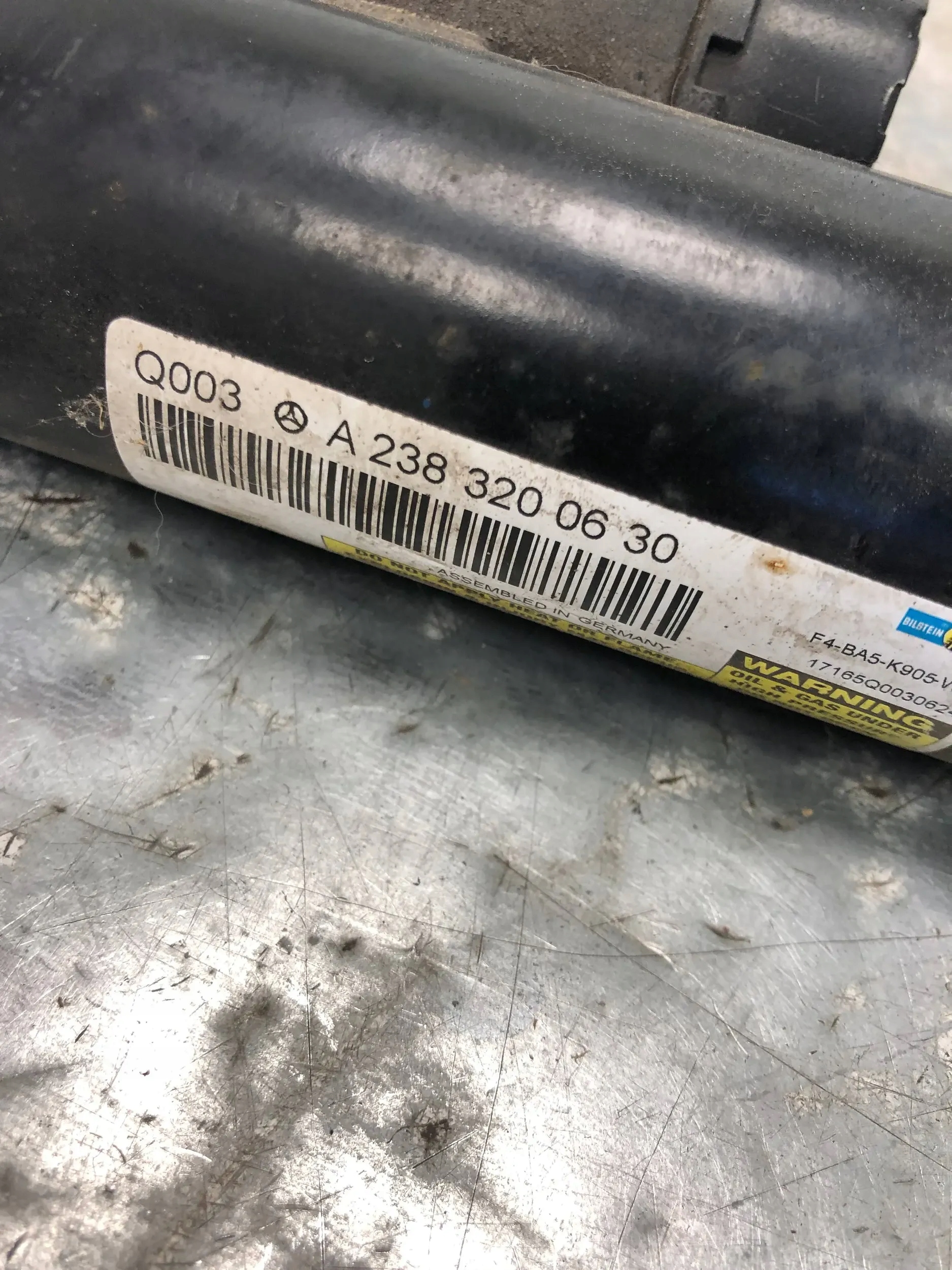 Stoßdämpfer heck MERCEDES W238 A2383200630