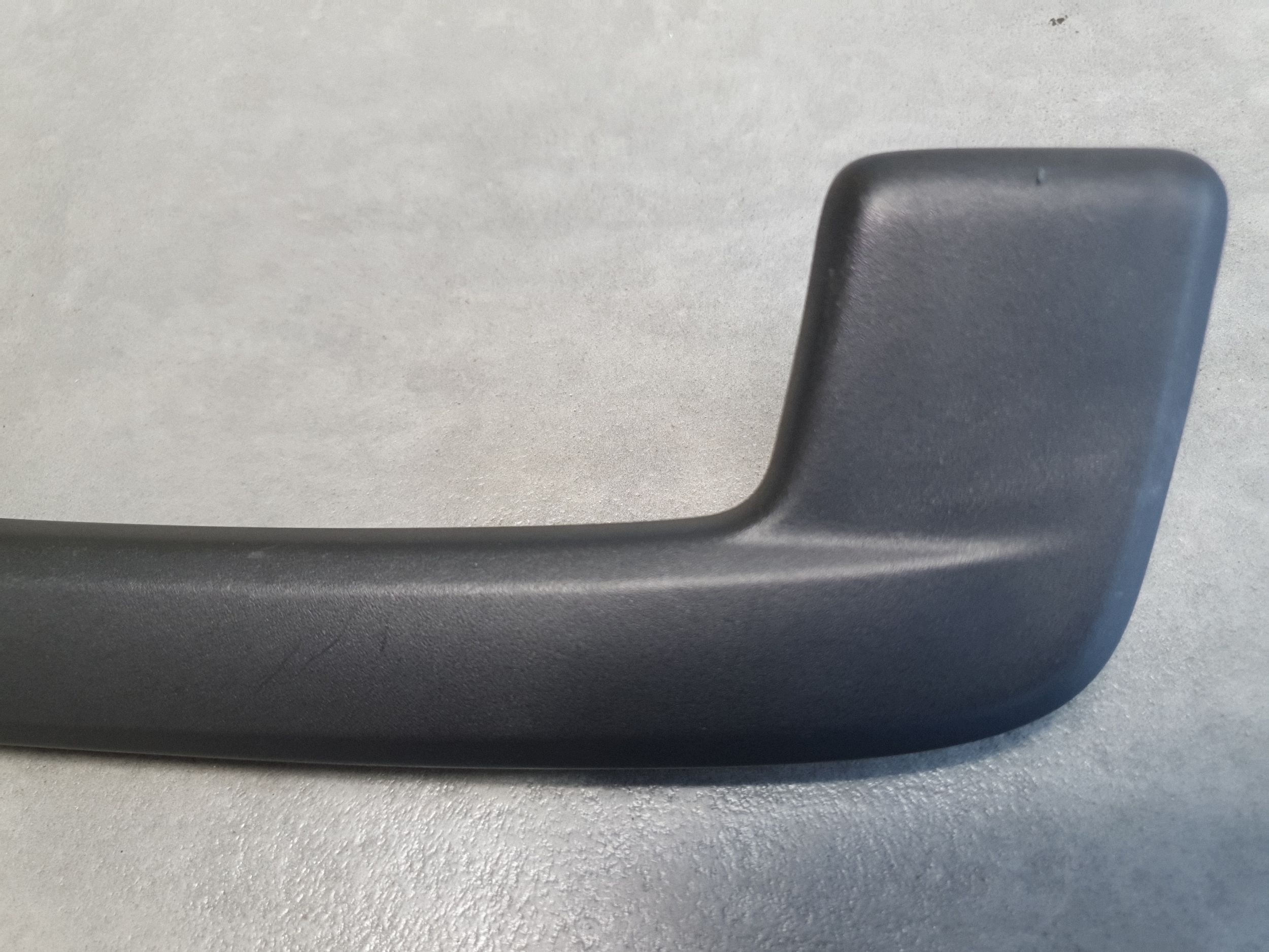 Audi SQ6 e-tron handgriff haltegriff decken vorne 8Y0857607