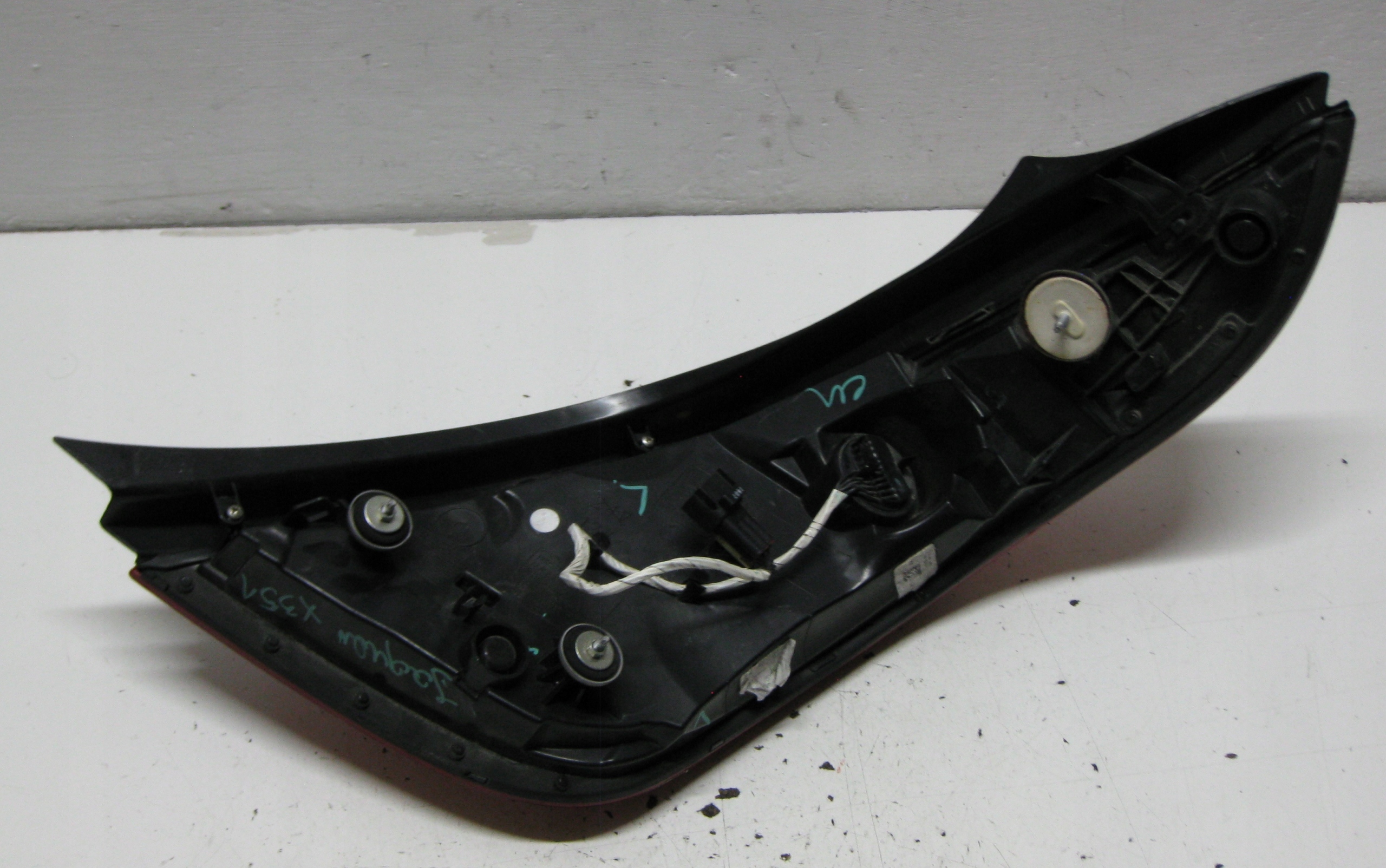JAGUAR XJ X351 FL16R light left rear part EU