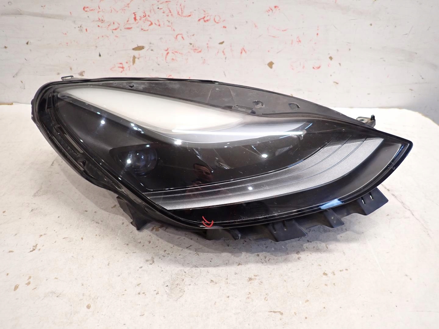 light front front right TESLA 3 2017- FULL LED 1514953-00-D
