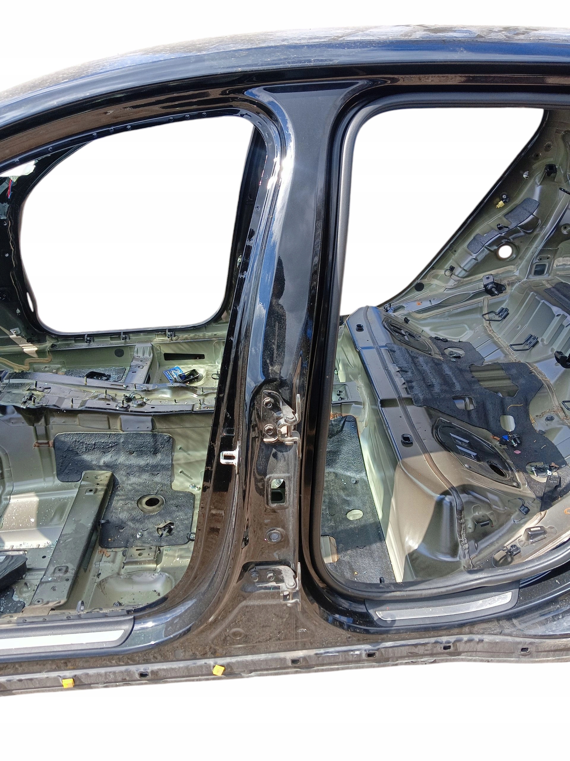 threshold left pillar B central KIA STINGER LAK: AURORA BLACK PEARL (17-20)