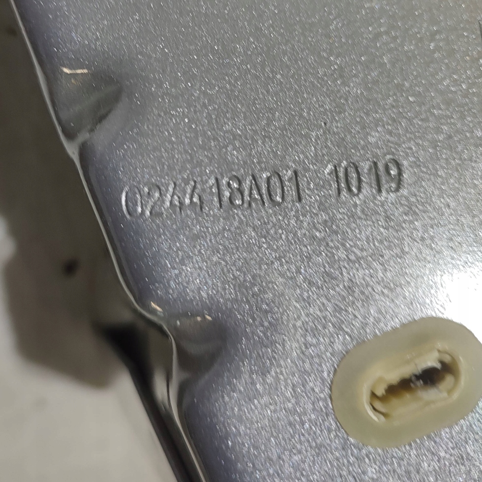 Peugeot 308 2019 rear part side right holder kanapy