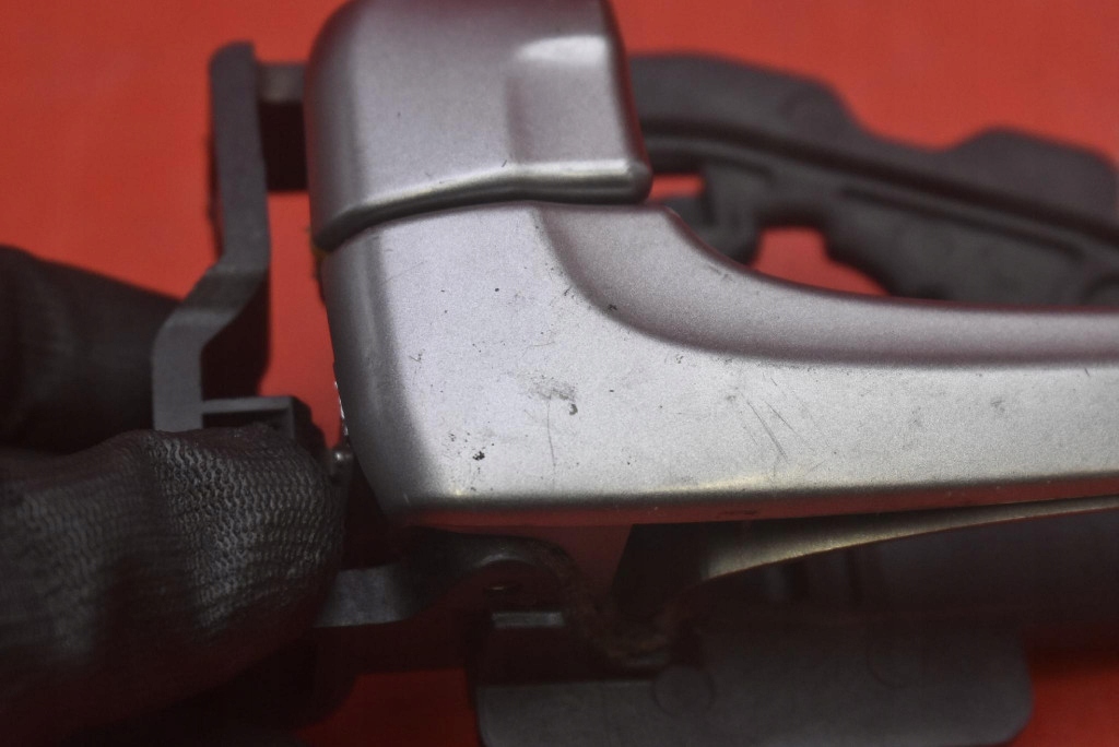 handle inner left front grey 82613-2S000 HYUNDAI IX35 1 and 09-13