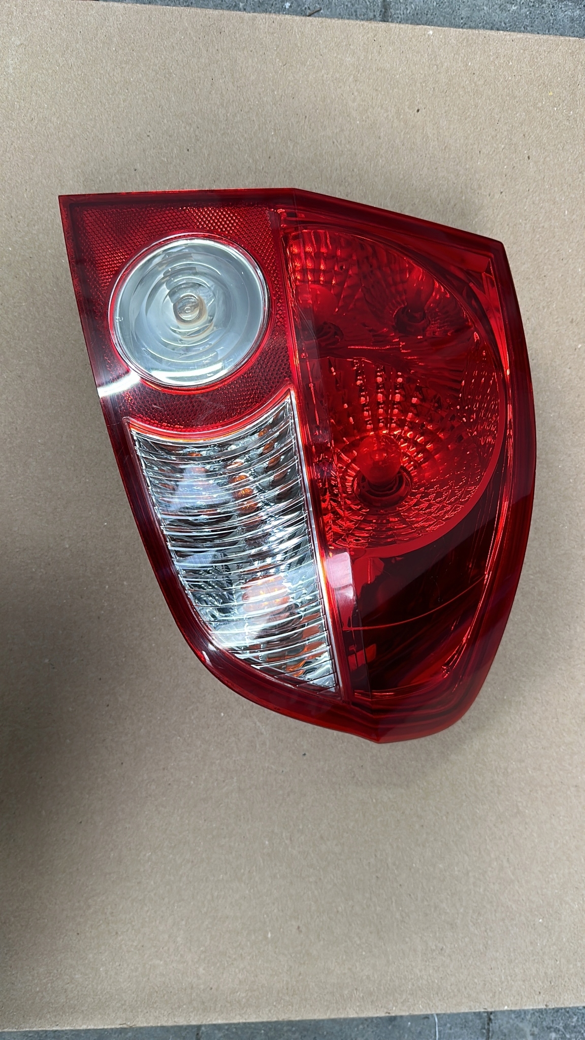 Hyundai GETZ 2002- фонарь правый задний