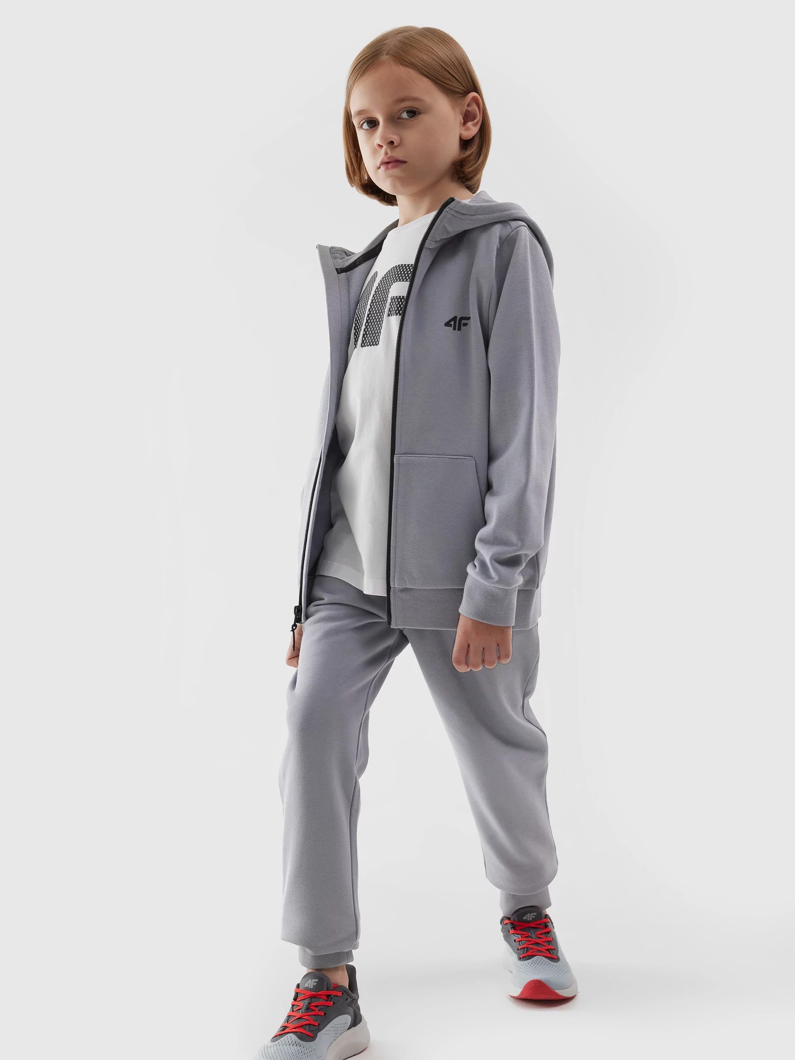 4F BLUZA CHŁOPIĘCA DRESOWA SPORTOWA Z KAPTUREM ROZPINANA Rozmiar (new) 128 (123 - 128 cm)