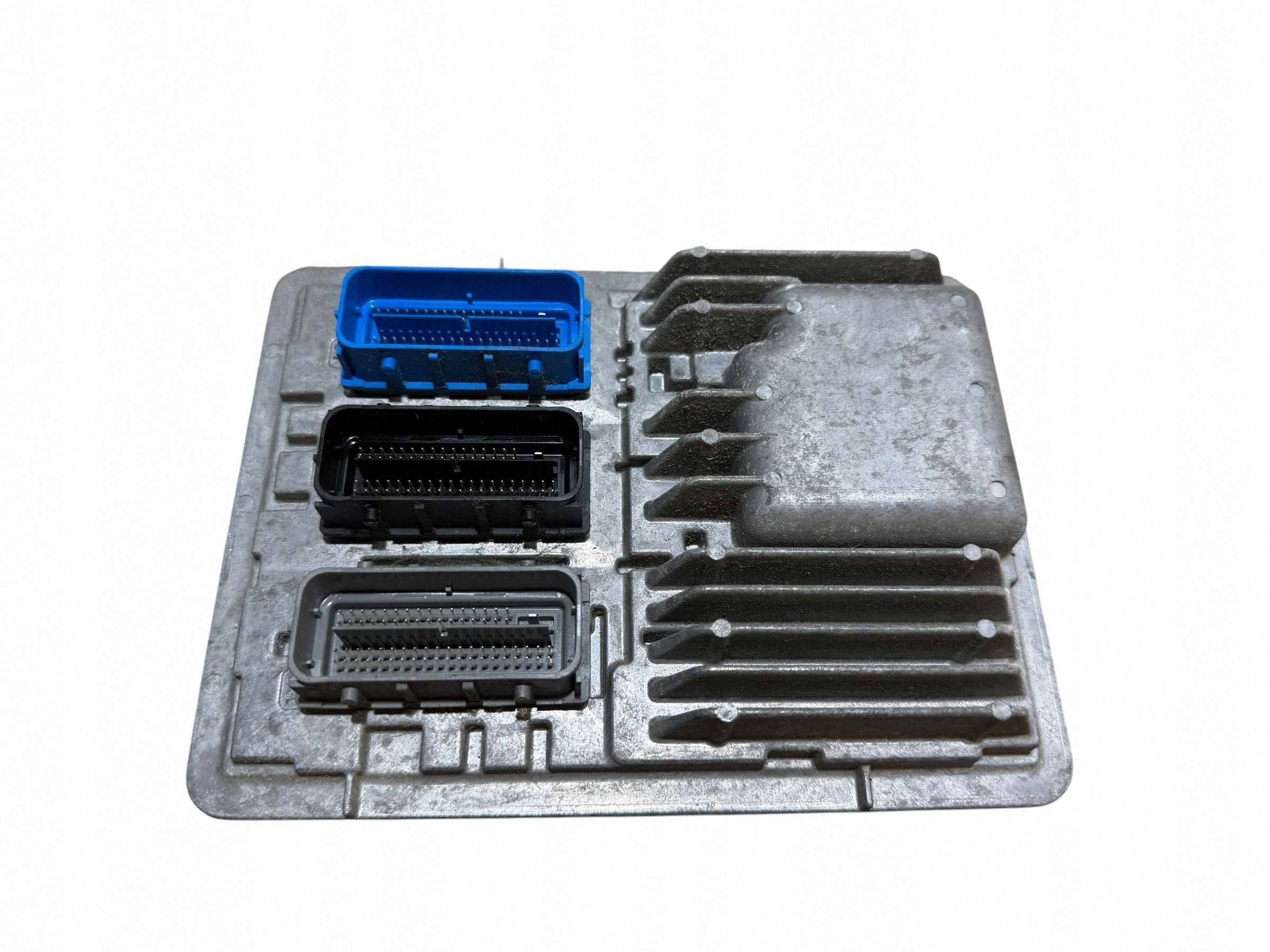 control unit computer of the engine Opel Astra K 1.4 TURBO 12679845