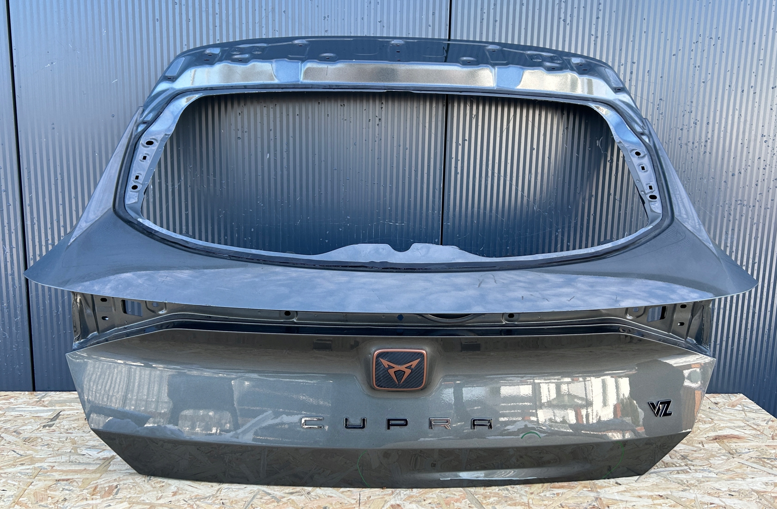 trunk door boot rear part rear CUPRA FORMENTOR
