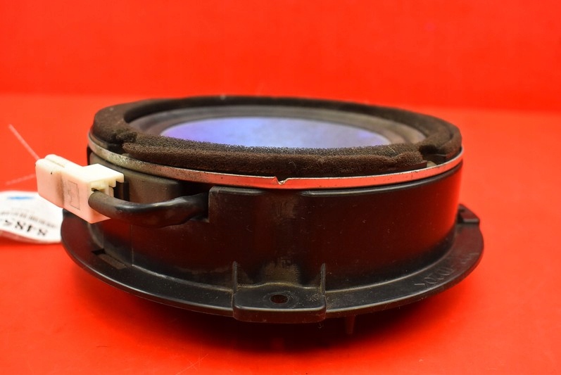 speaker right front 96330-4D000 KIA CARNIVAL 2 II 06-10
