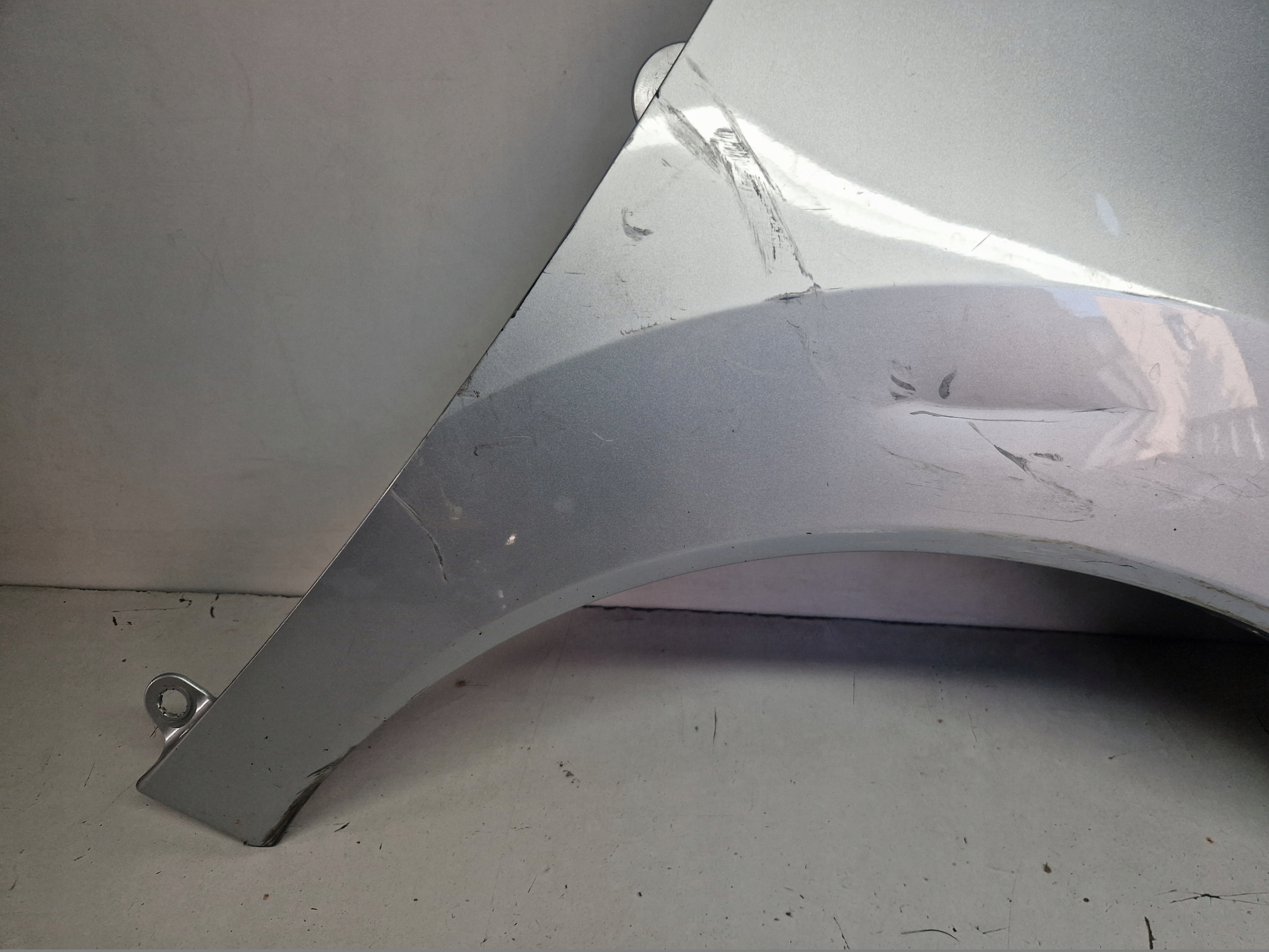 PEUGEOT 3008 fender right front front 9682889380