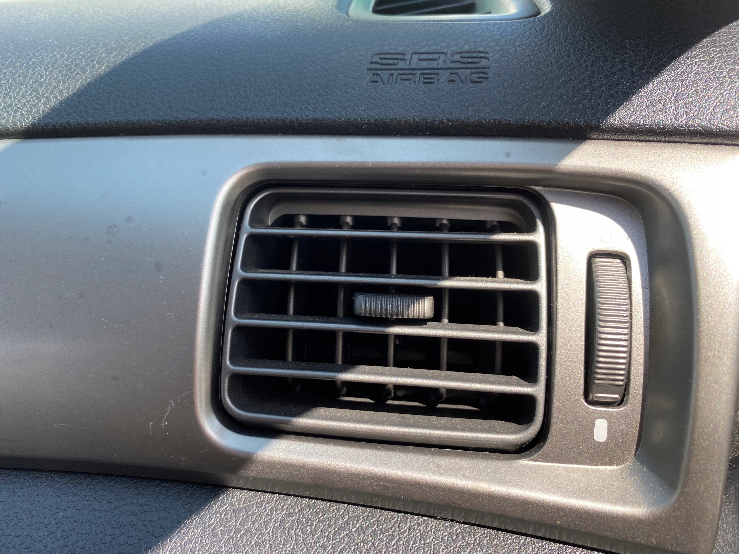grid air conditioning devices air left driver´s Subaru Impreza 07-13