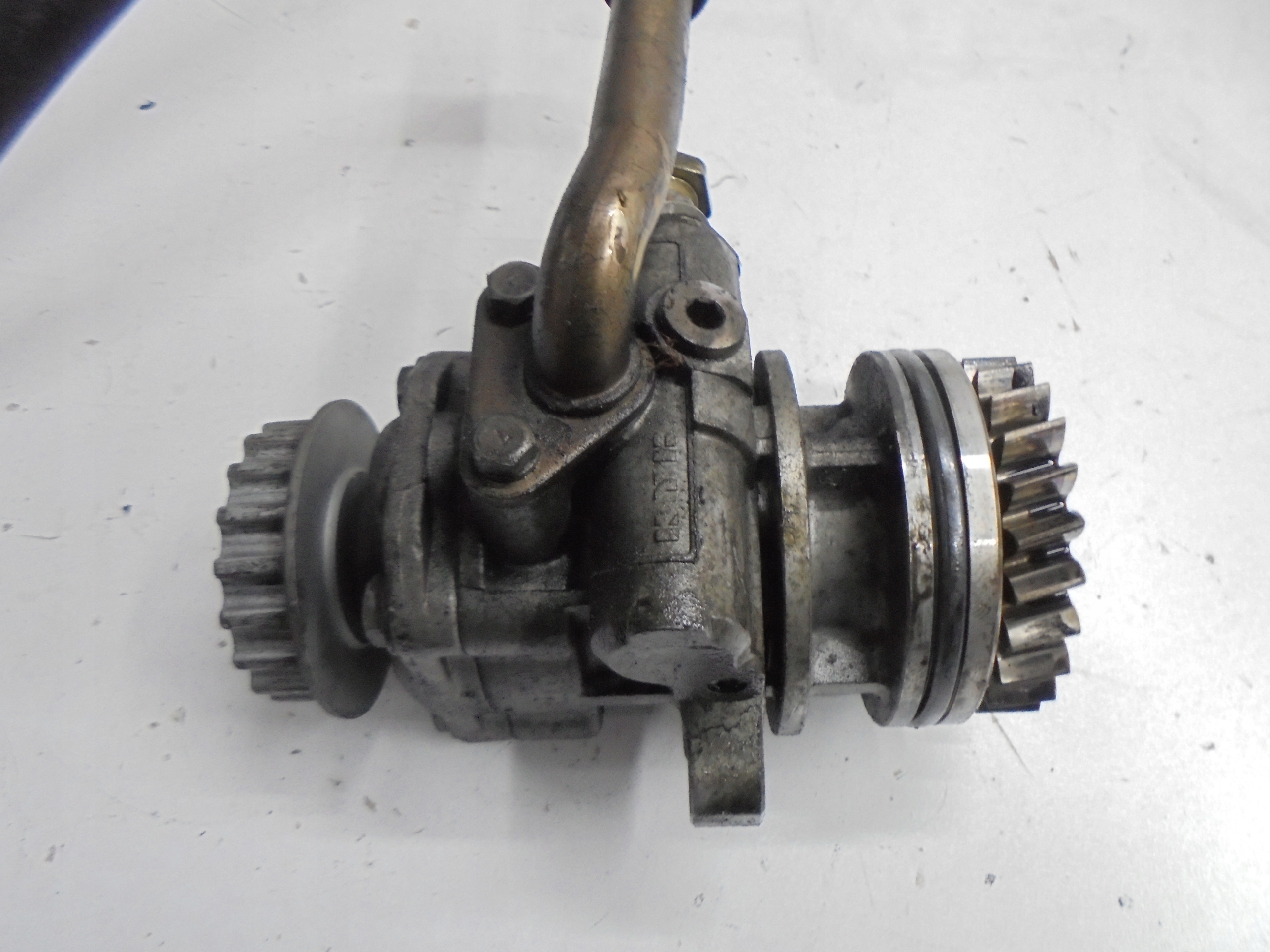 VW TOUAREG T5 MULTIVAN 2.5 TDI servo pump