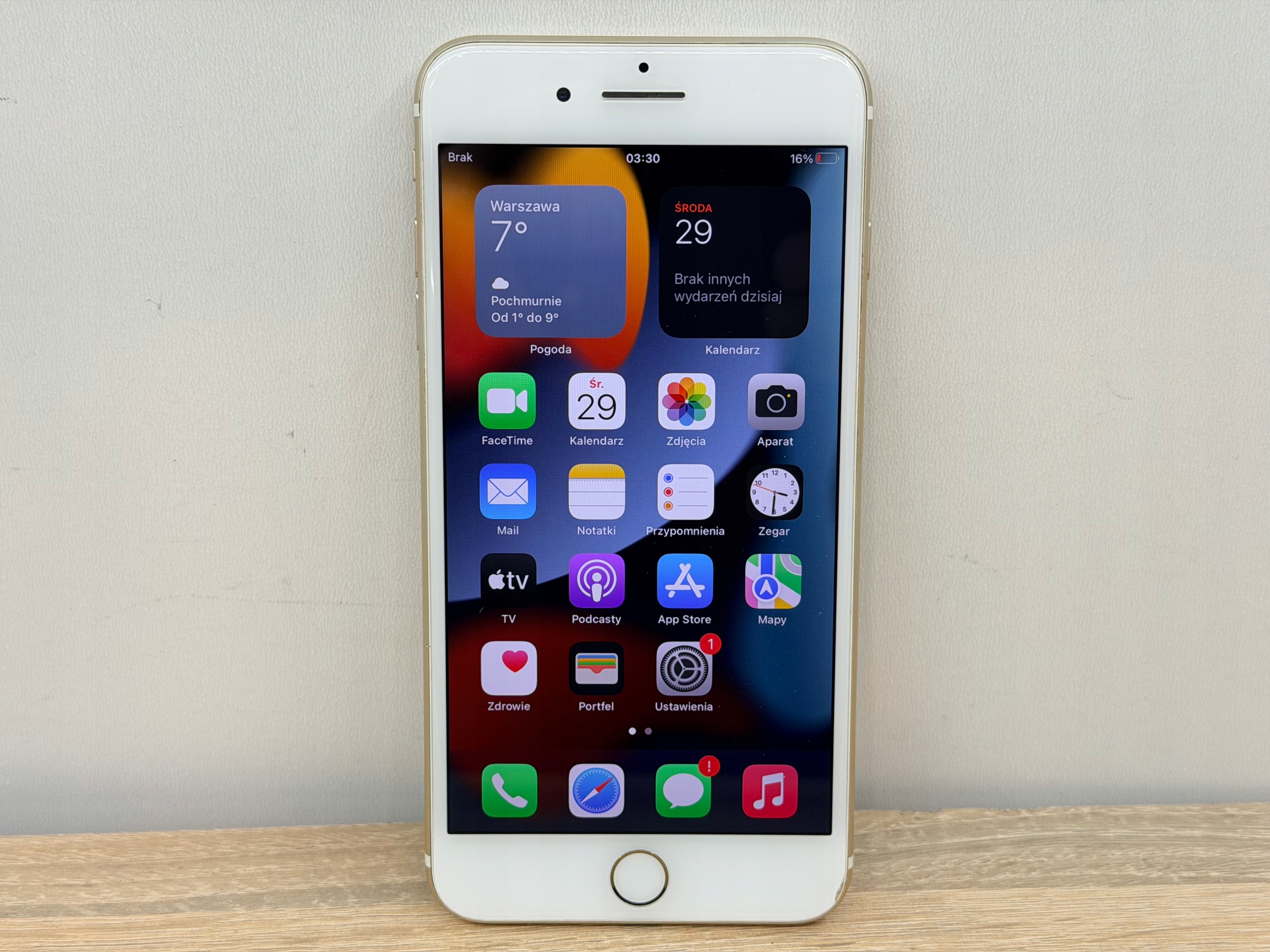 Smartfon Apple iPhone 7 Plus 3 GB / 128 GB 4G (LTE) złoty