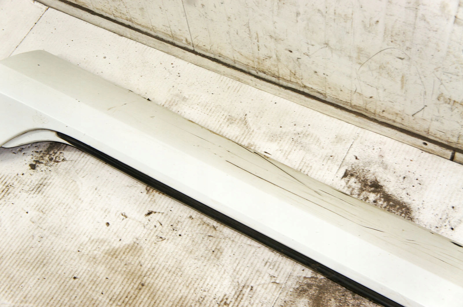 QS414 Volvo V90 16- ^ Nakładka Progu Lewa Typ samochodu Samochody osobowe