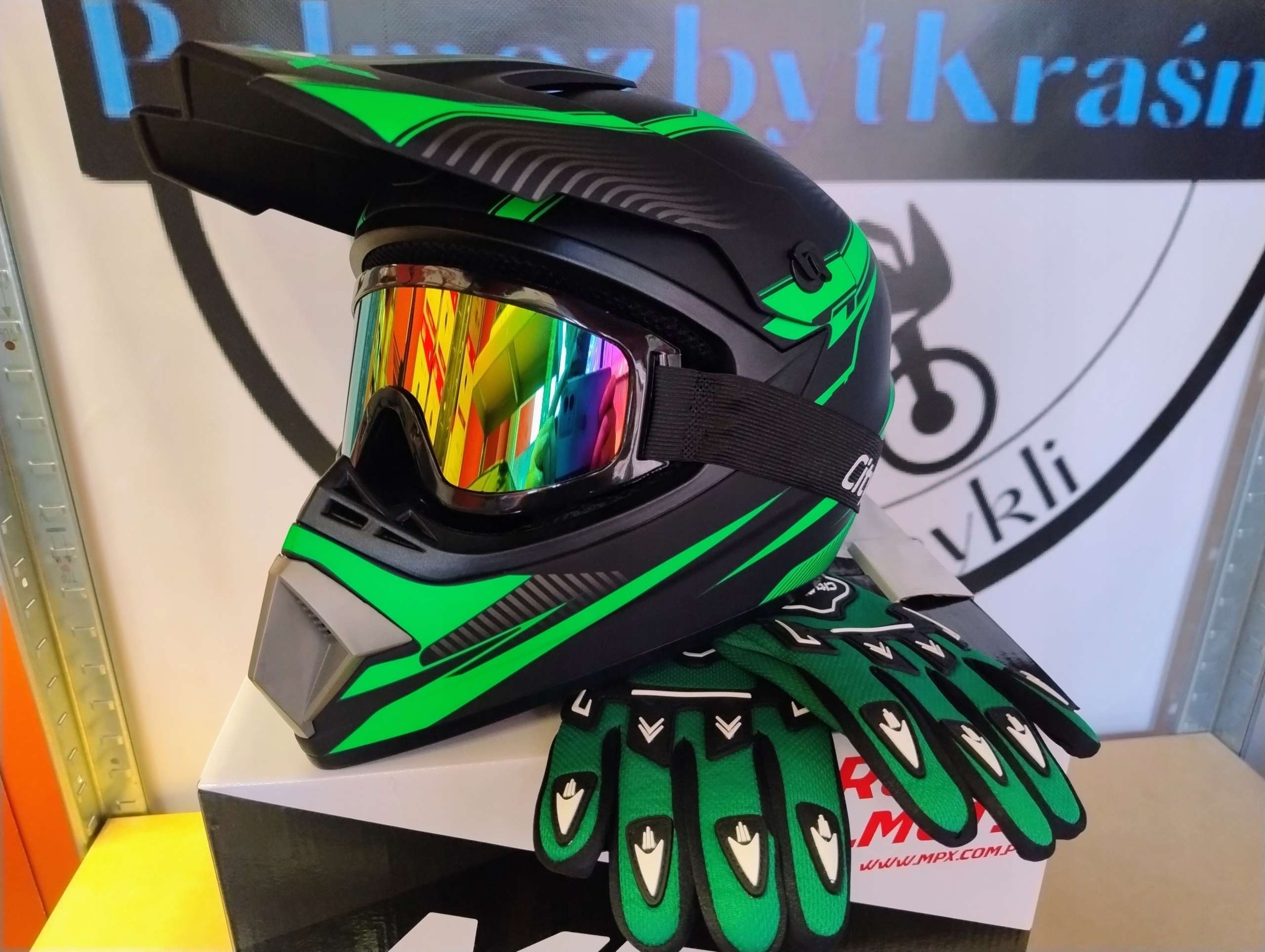 Set Prilby Enduro Cross Štvorkolka Atv Pitbike Bicykel Bmx Kolobežka Zelená S