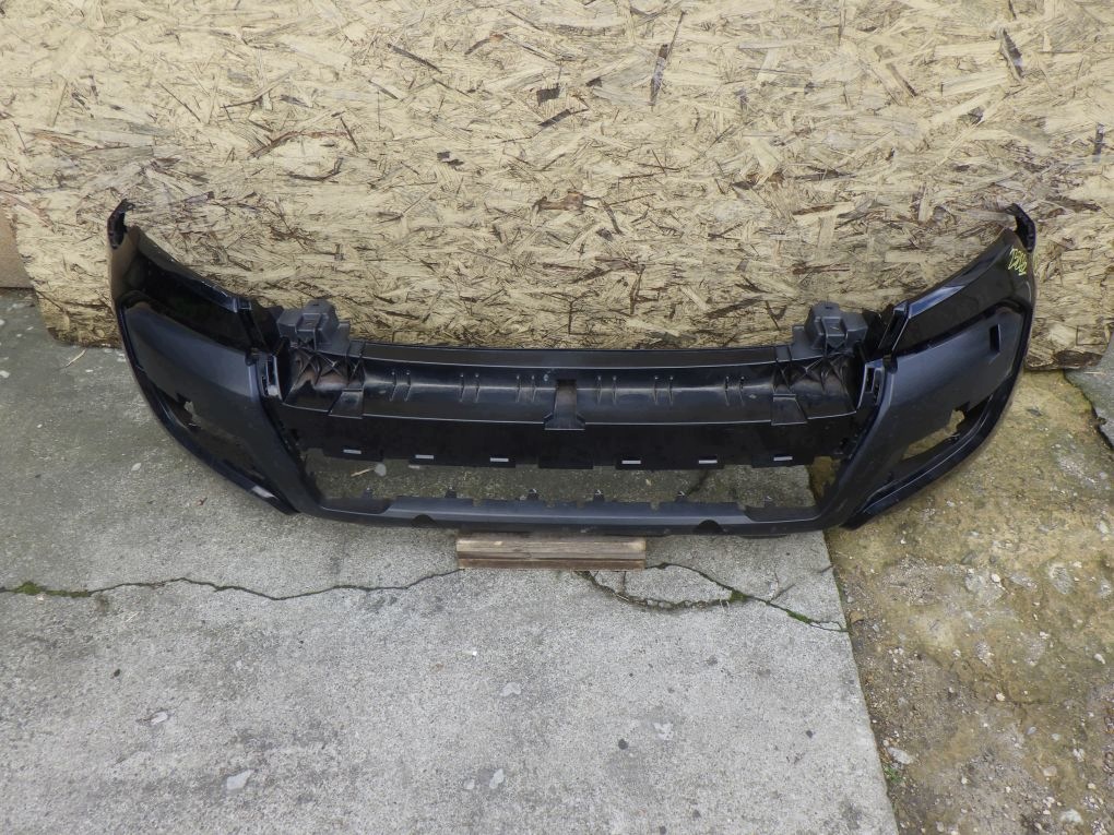 FORD RANGER LIFT 15- without PDC front bumper