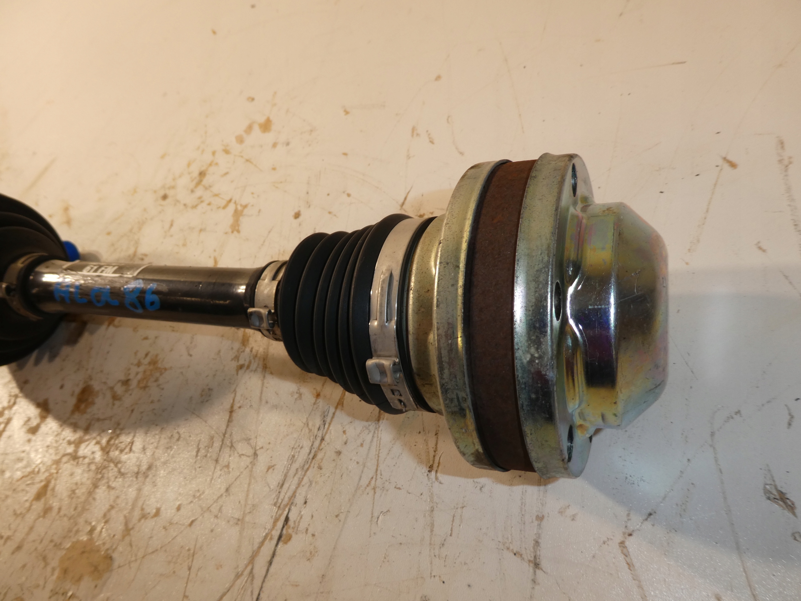VW TIGUAN semi-axis front front 5N0407761F