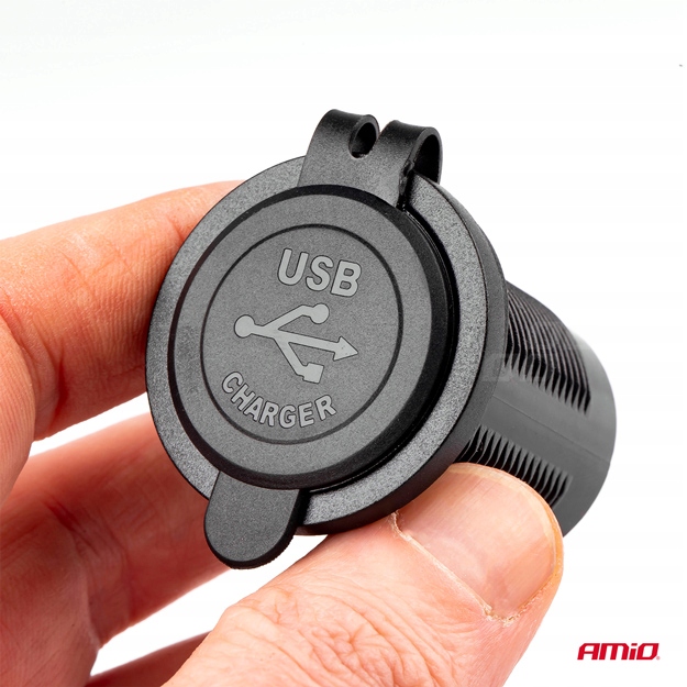 DODATKOWE GNIAZDO ZAPALNICZKI DO ZABUDOWY 12V 24V Waga produktu z opakowaniem jednostkowym 0.2 kg