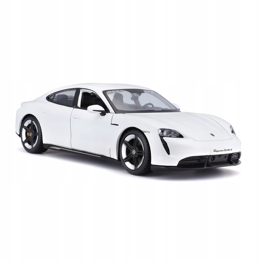 Porsche Taycan Turbo S biały 1:24 Bburago 18-21098