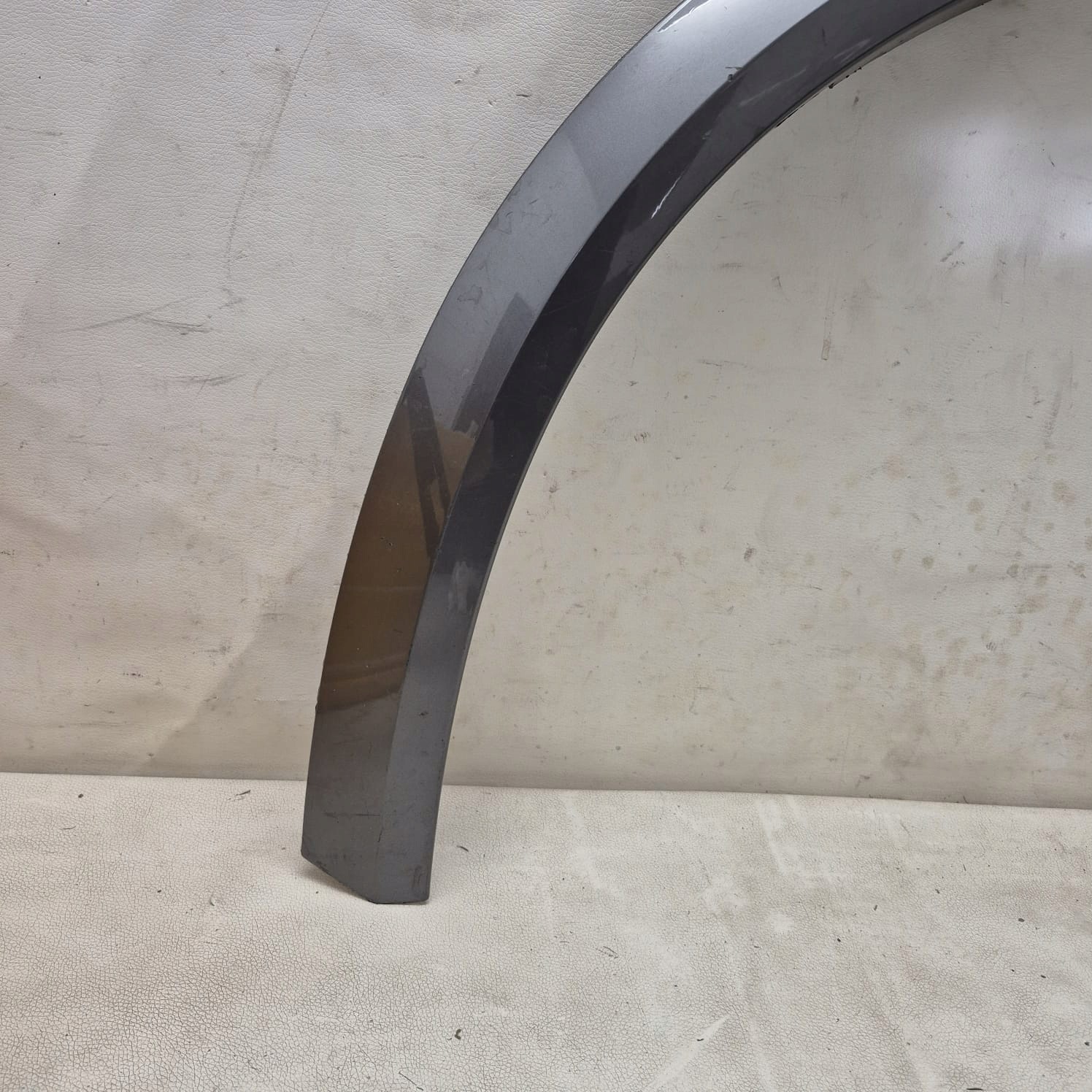 CUPRA FORMENTOR 20-> moulding cap left front