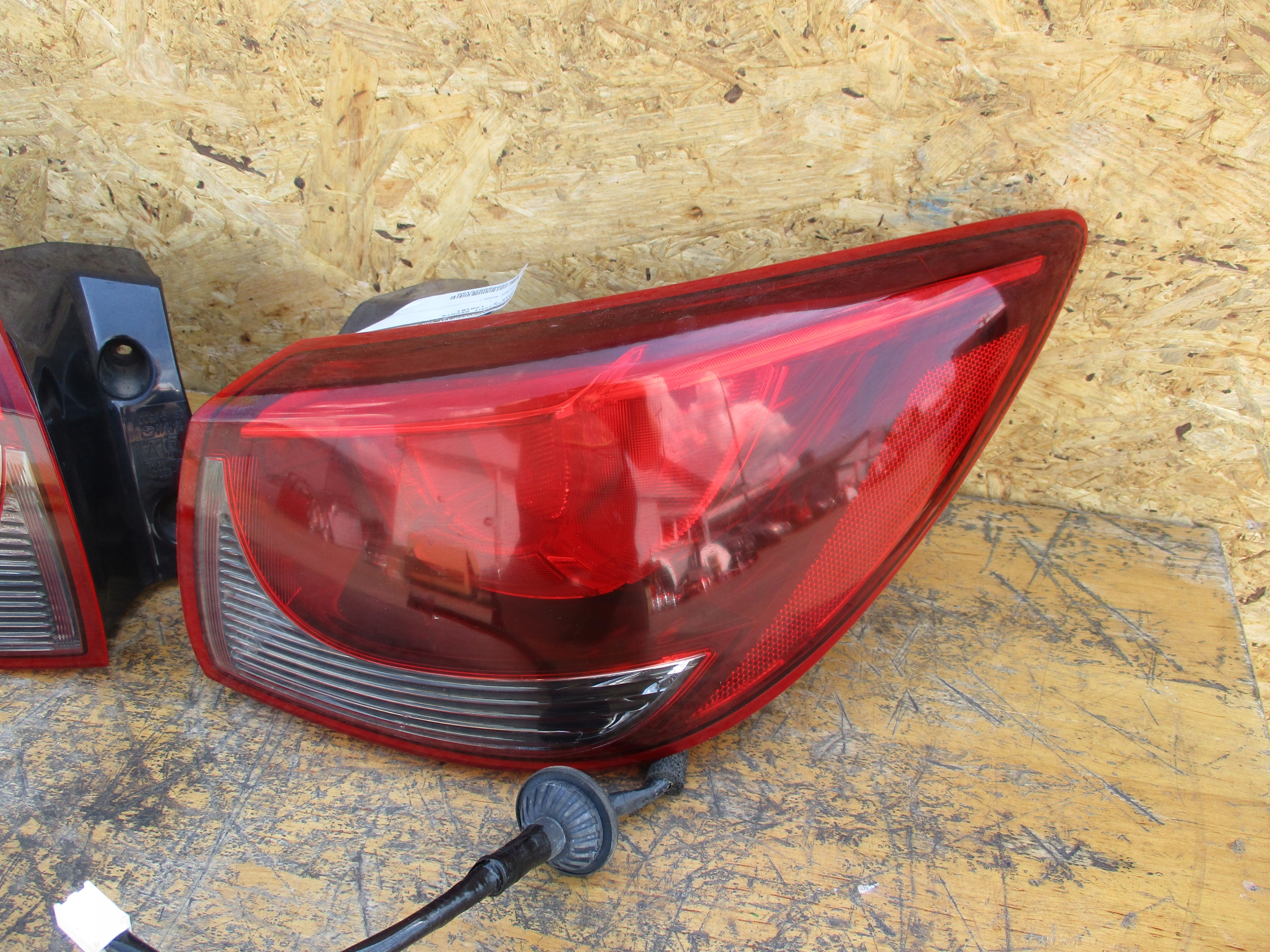 light rear part right left Mazda 2 DJ 14