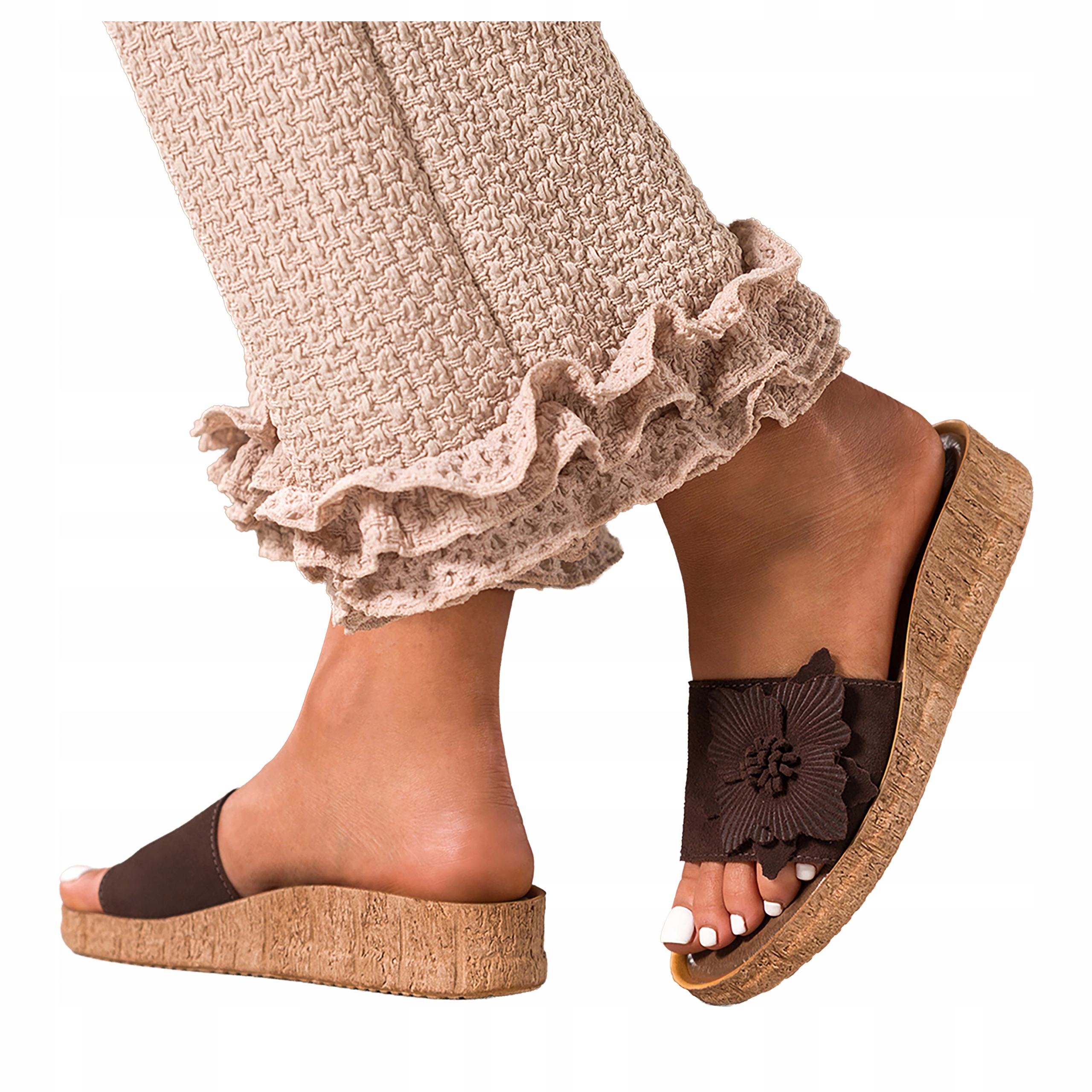 Nazouváky Čokoládové Dámské Kožené Na Koturně Módní Pásek S Květem vel. 38