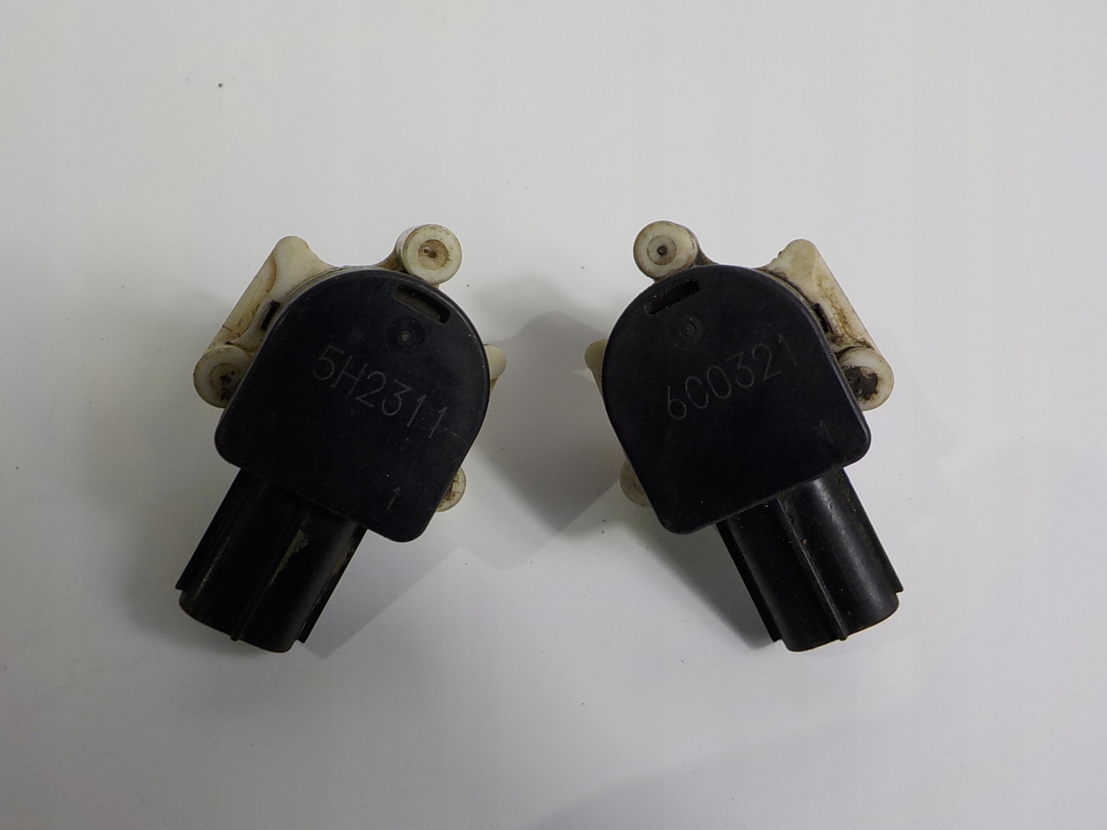 SUBARU LEGACY IV OUTBACK Sensor POZIOMOWANIA XENON