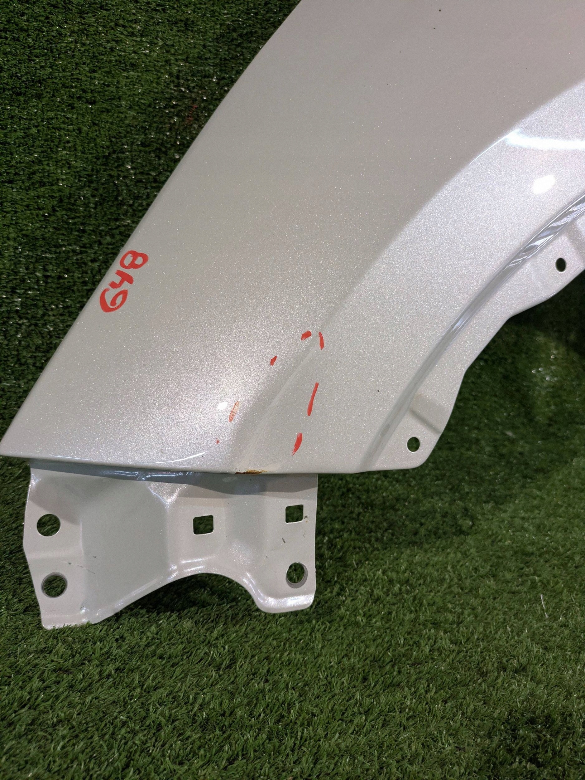 fender front left front TOYOTA C-HR II NR.B648