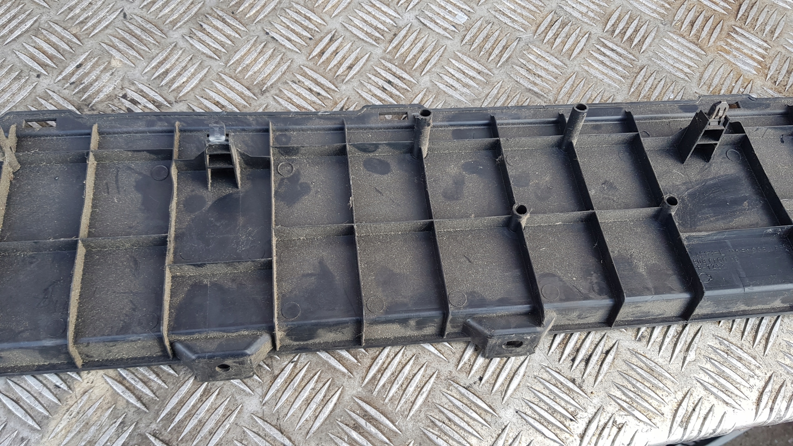 NISSAN 350 plato rear