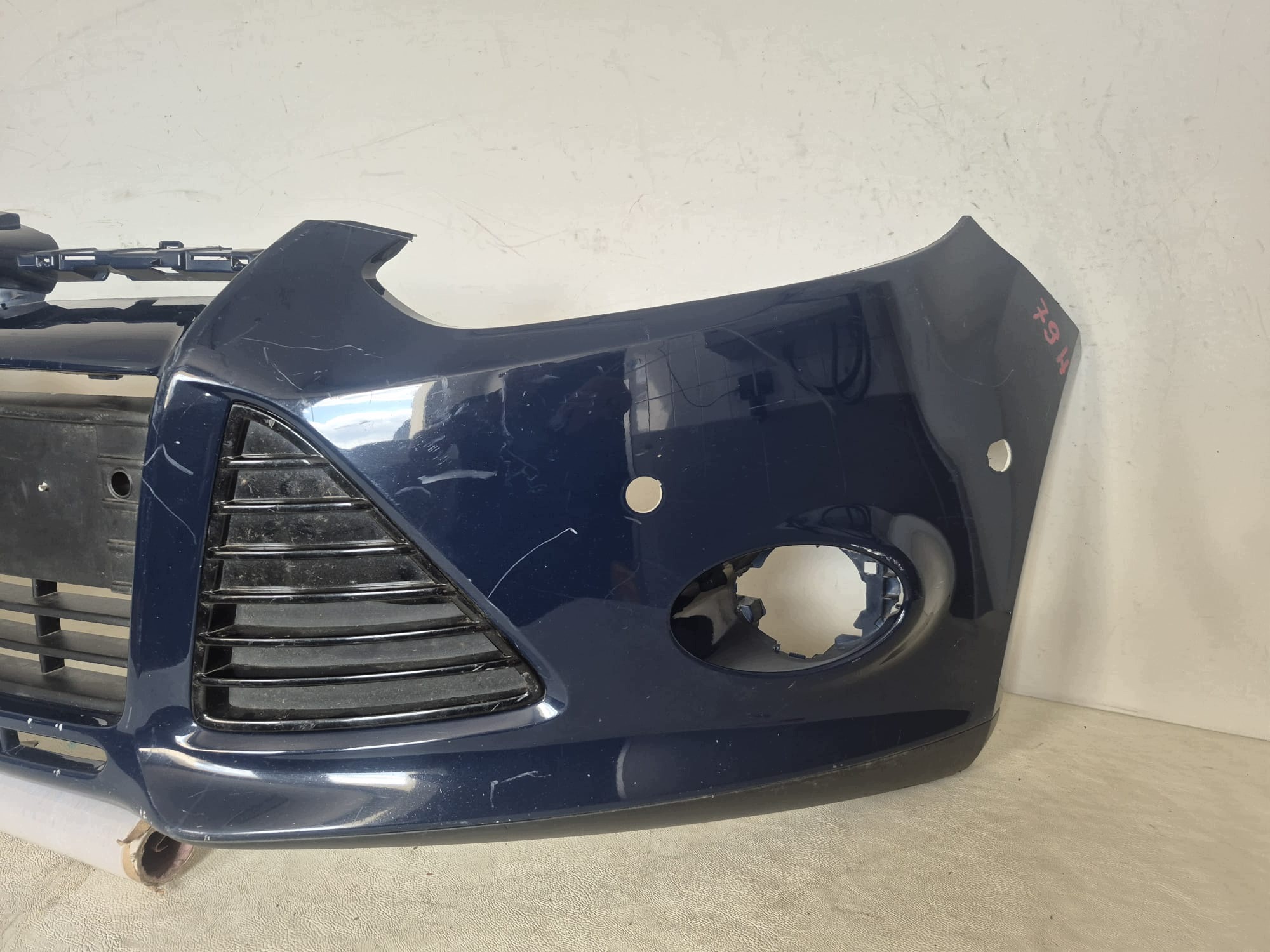 FORD FOCUS III 3 MK3 10-14 bumper front front 6XPDC