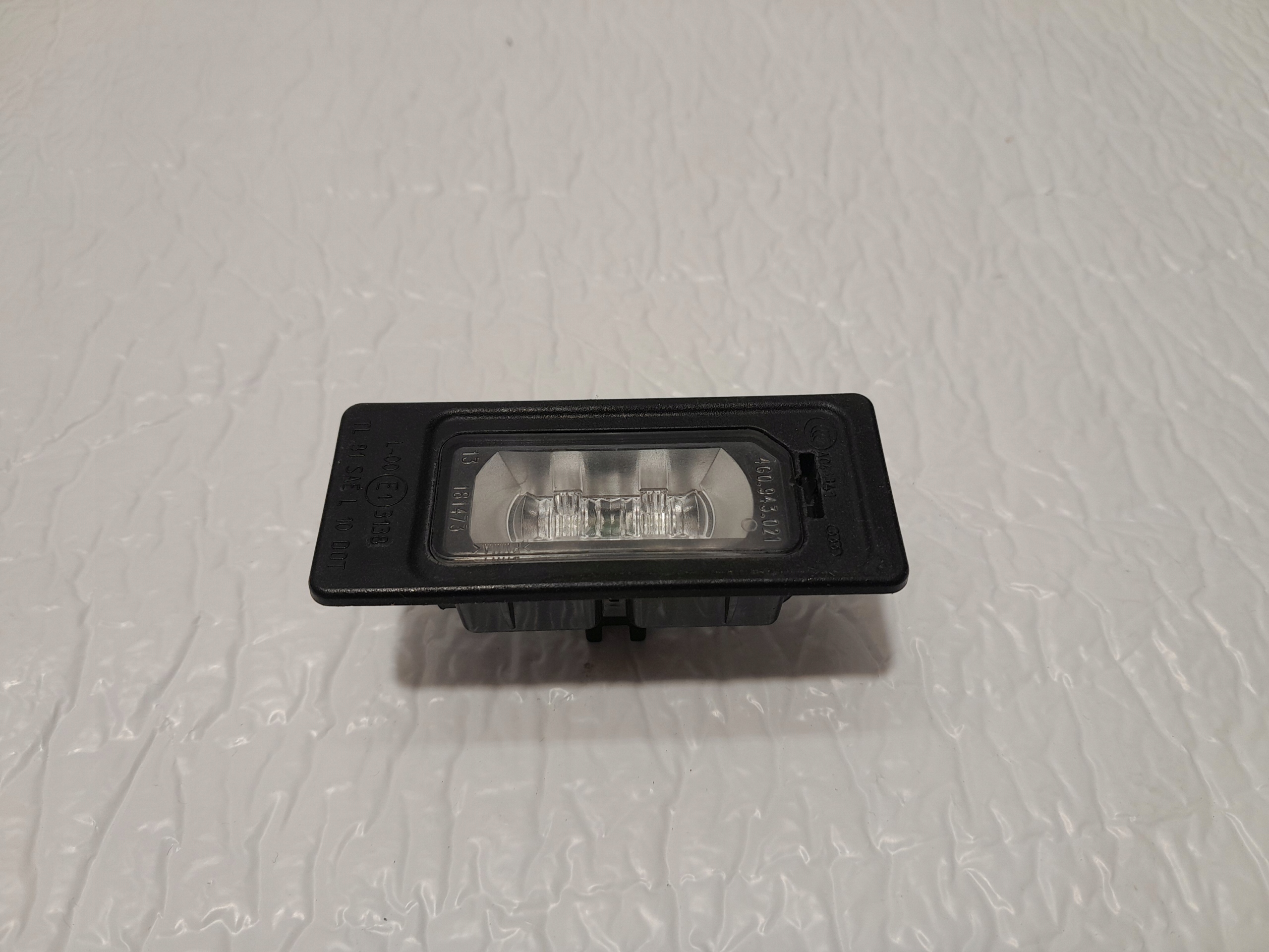 AUDI OE light PODSWIETLENIA signs 4G0943021