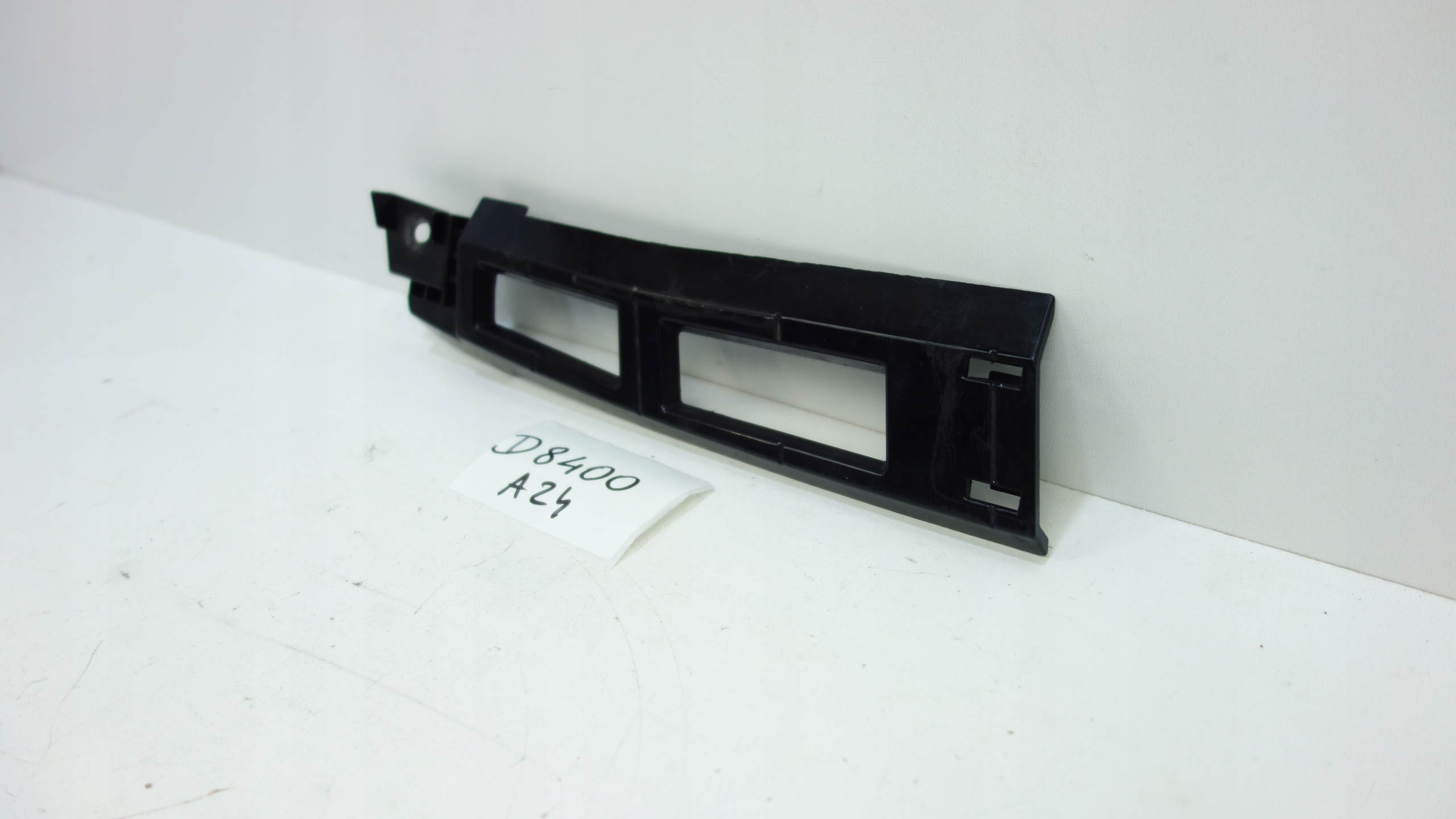 bumper bracket left rear part BMW X5 E70 06-13 7226937
