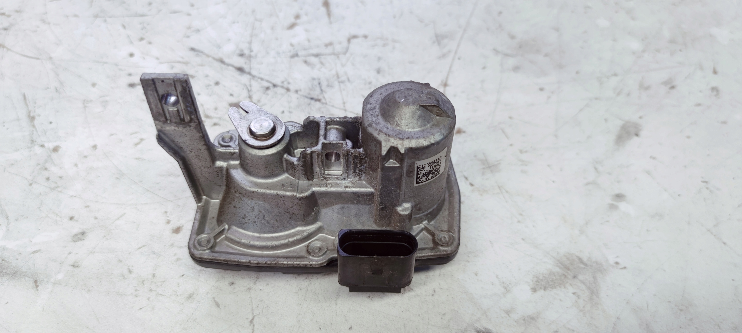 Valvola a farfalla dello scarico AUDI A6 C8 A7 3Q0253691K
