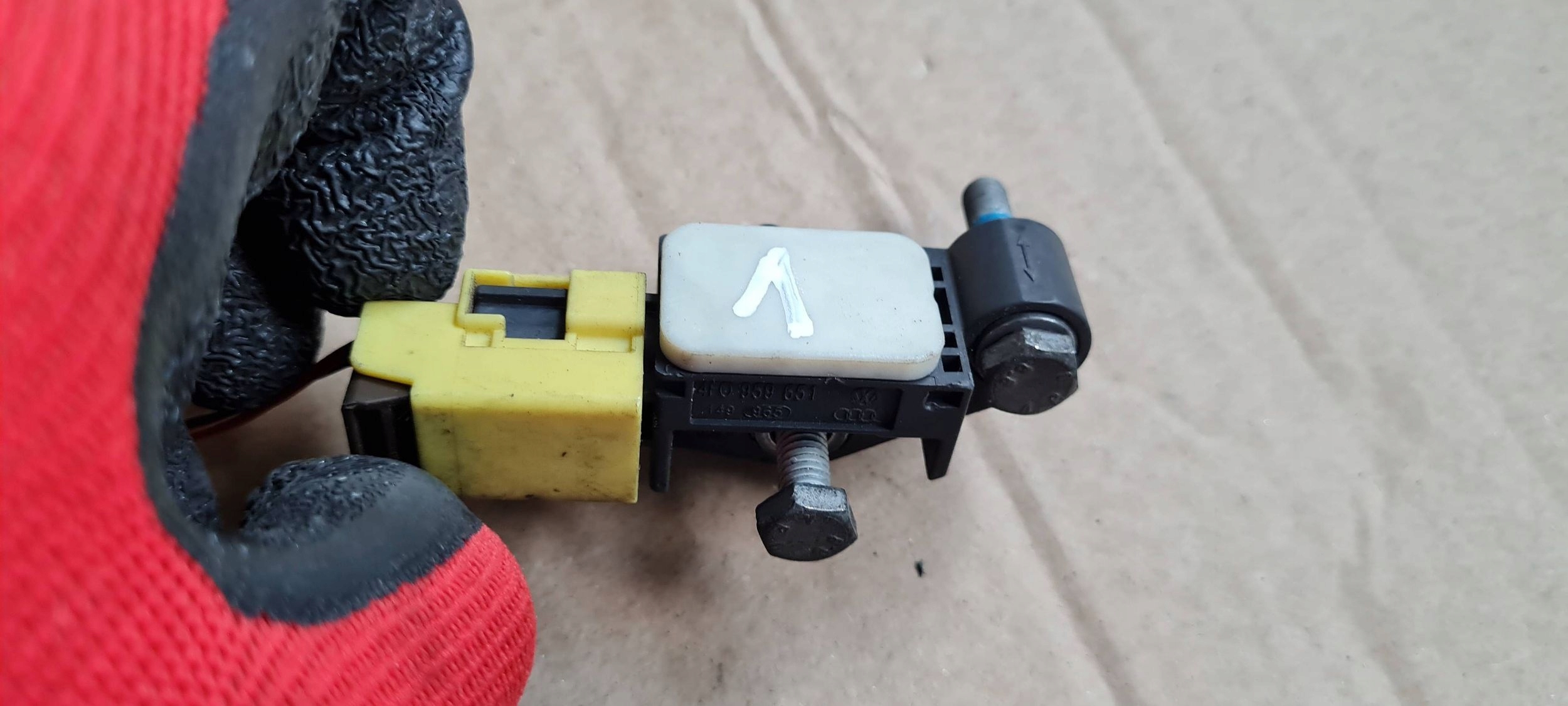 A6 C6 LIFT Capteur SENSOR de choc UDERZENIOWY Prise 4F0959651