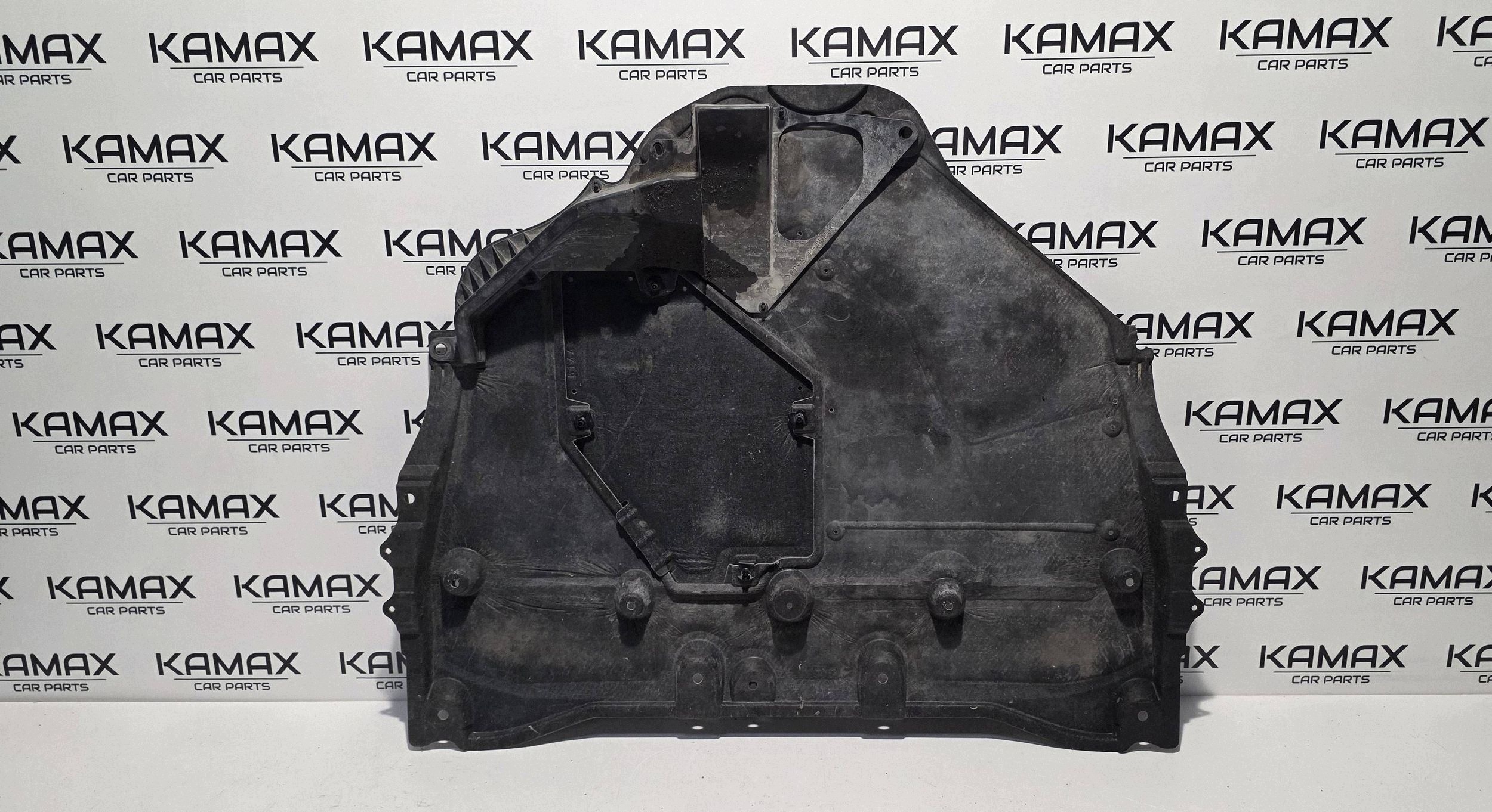 cover below engine front Toyota Yaris XP210 5141052120