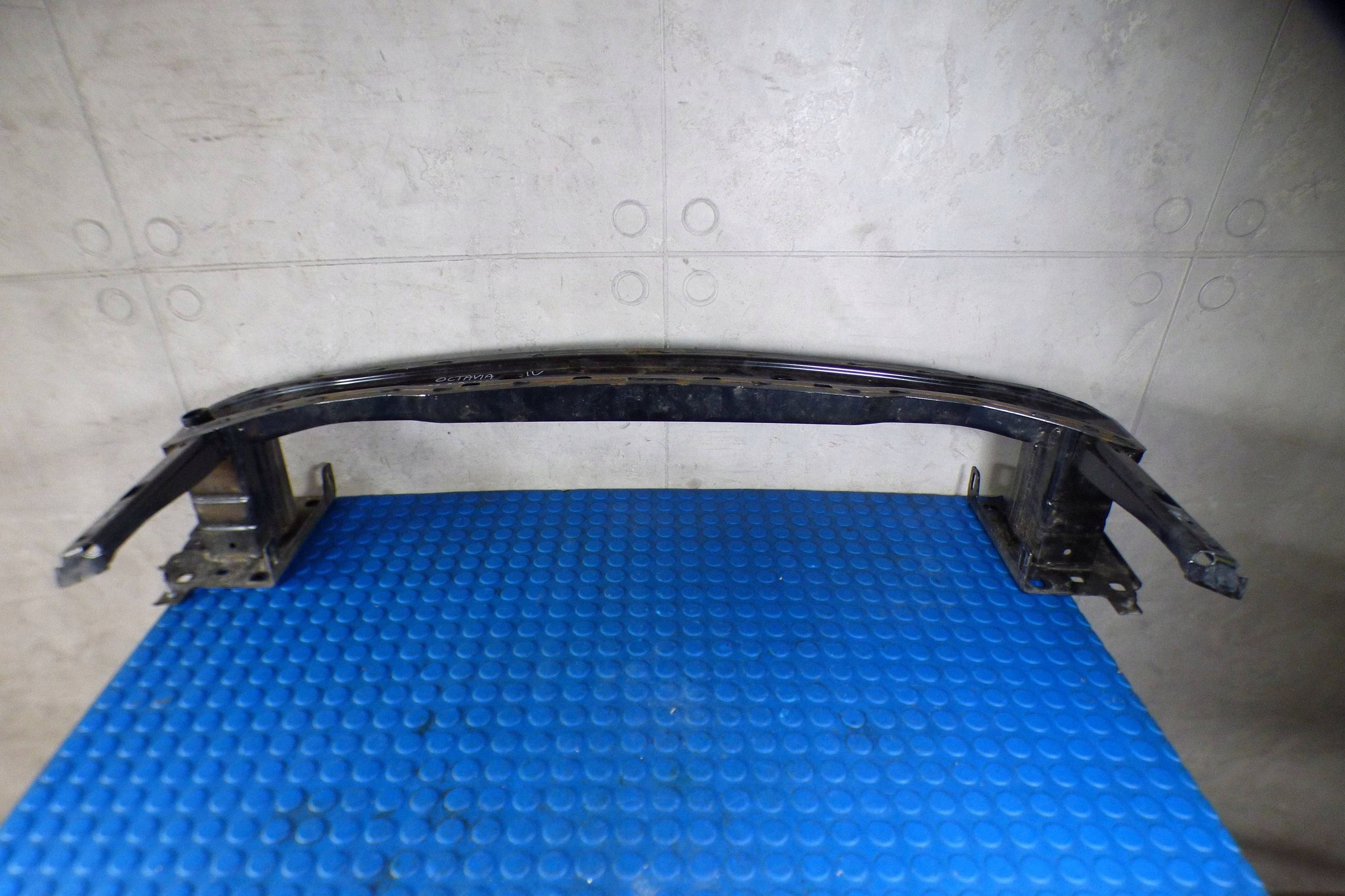 Skoda Octavia IV sider below bumper front 5F3807109 original st.BDB