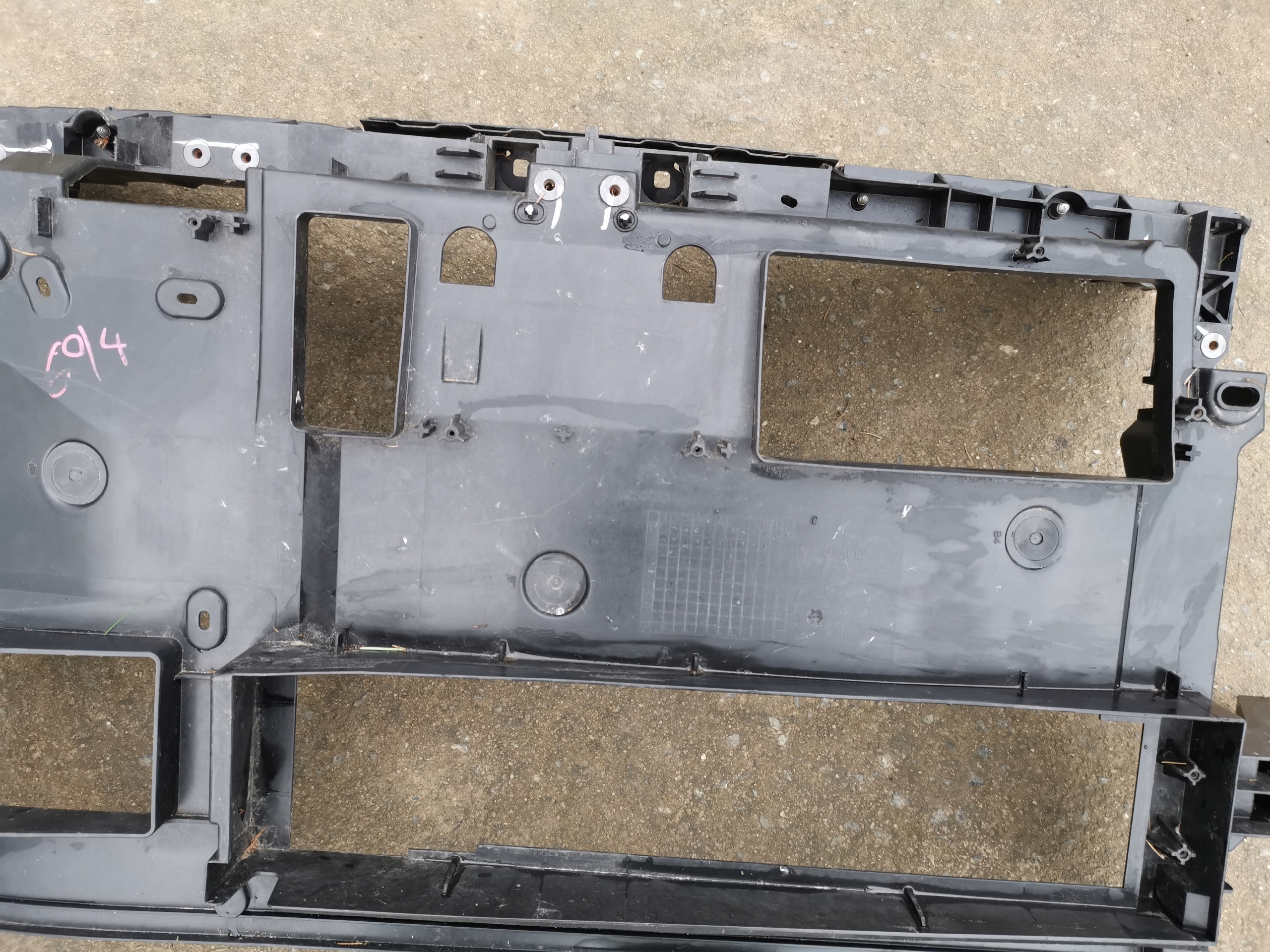 Renault Megane IV rok 625001359R radiator support core panel