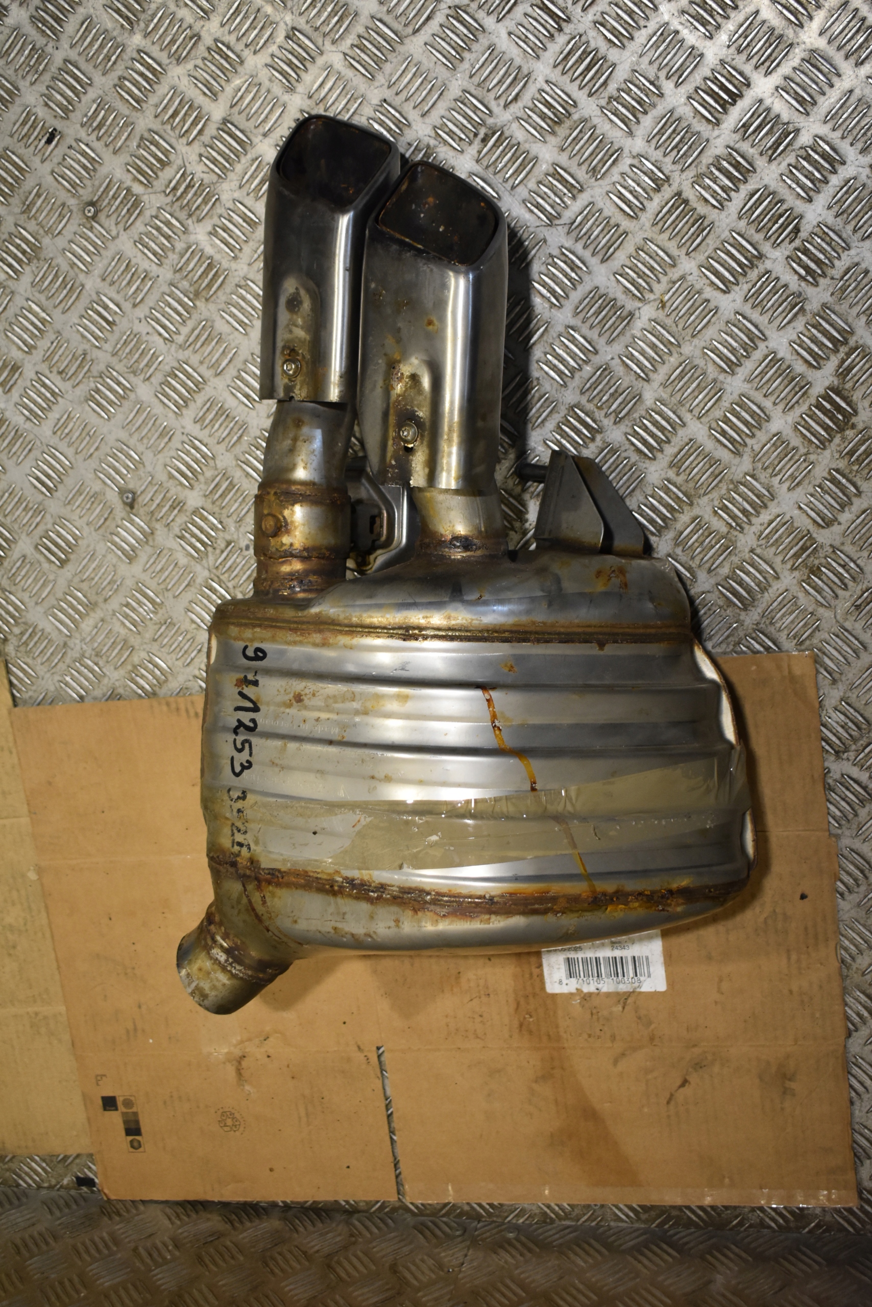 IDEALNY exhaust pipe rear right PORSCHE PANAMERA 971 1