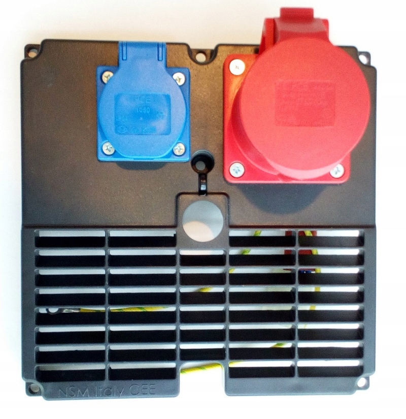 Panel z gniazdami 230V i 400V do agregatu Fogo FH6000 FH8000 FH9000 Nsm