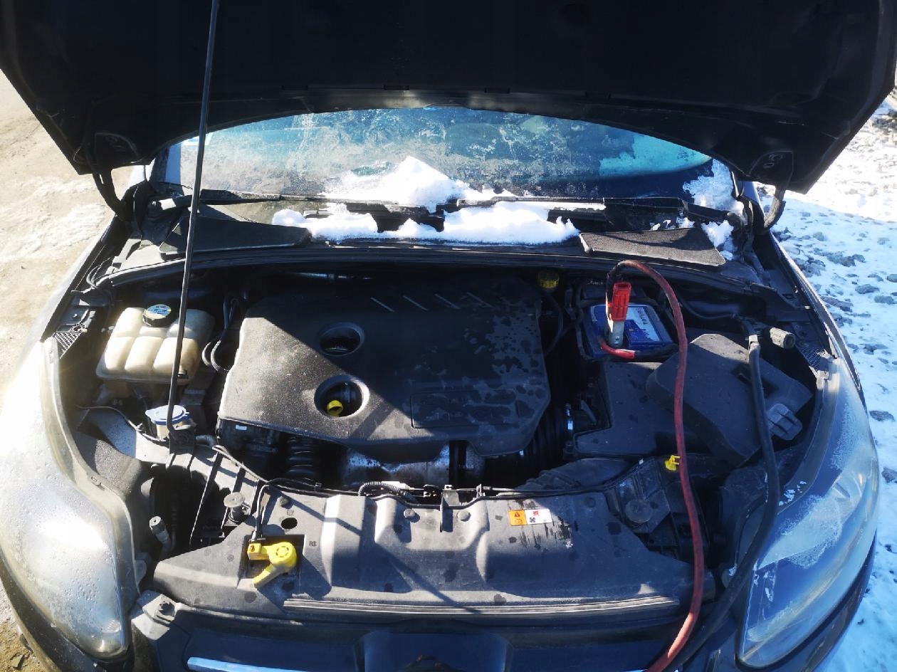 FORD Focus стартер 2011 1.6л
