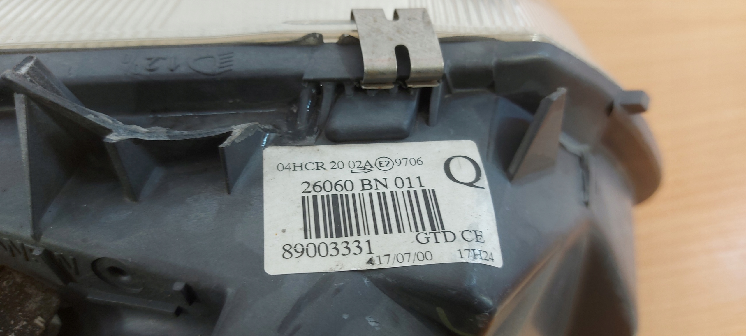 NISSAN ALMERA N16 left light front REFLEKTOR LH