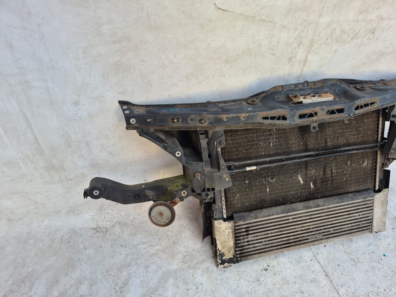 MERCEDES VITO W639 2.2CDI 03- front body wall front pillar iron